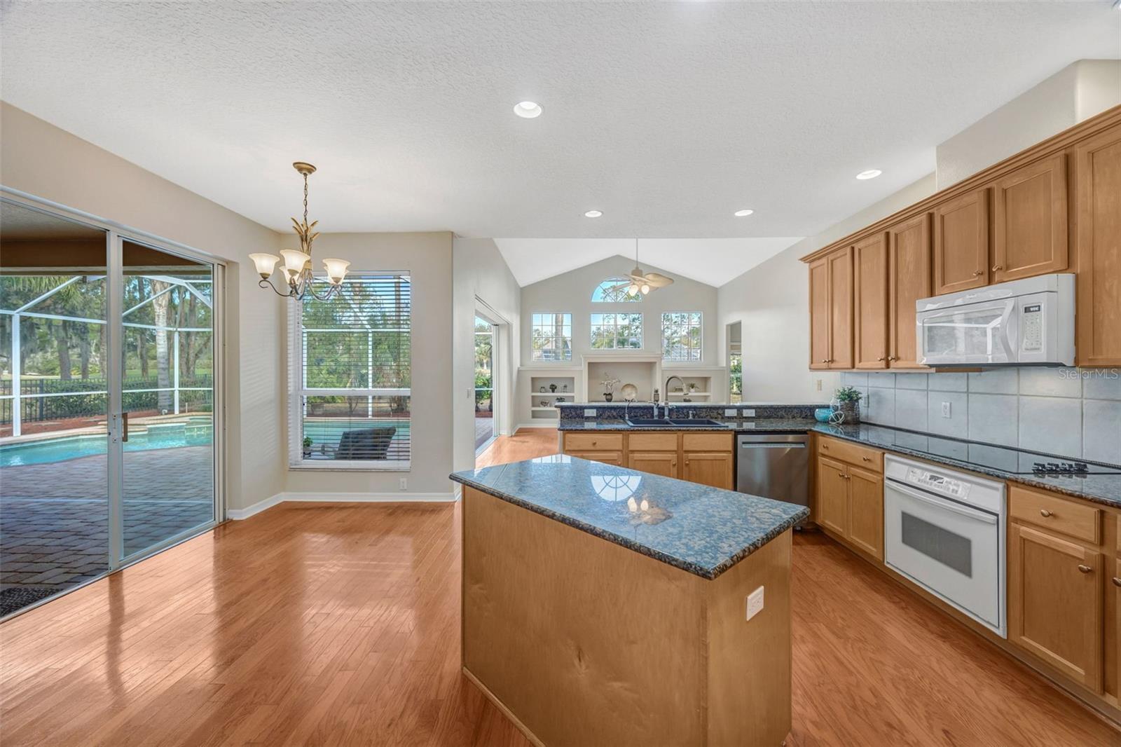 Image 14 of 52 For 5802 Peach Heather Trail