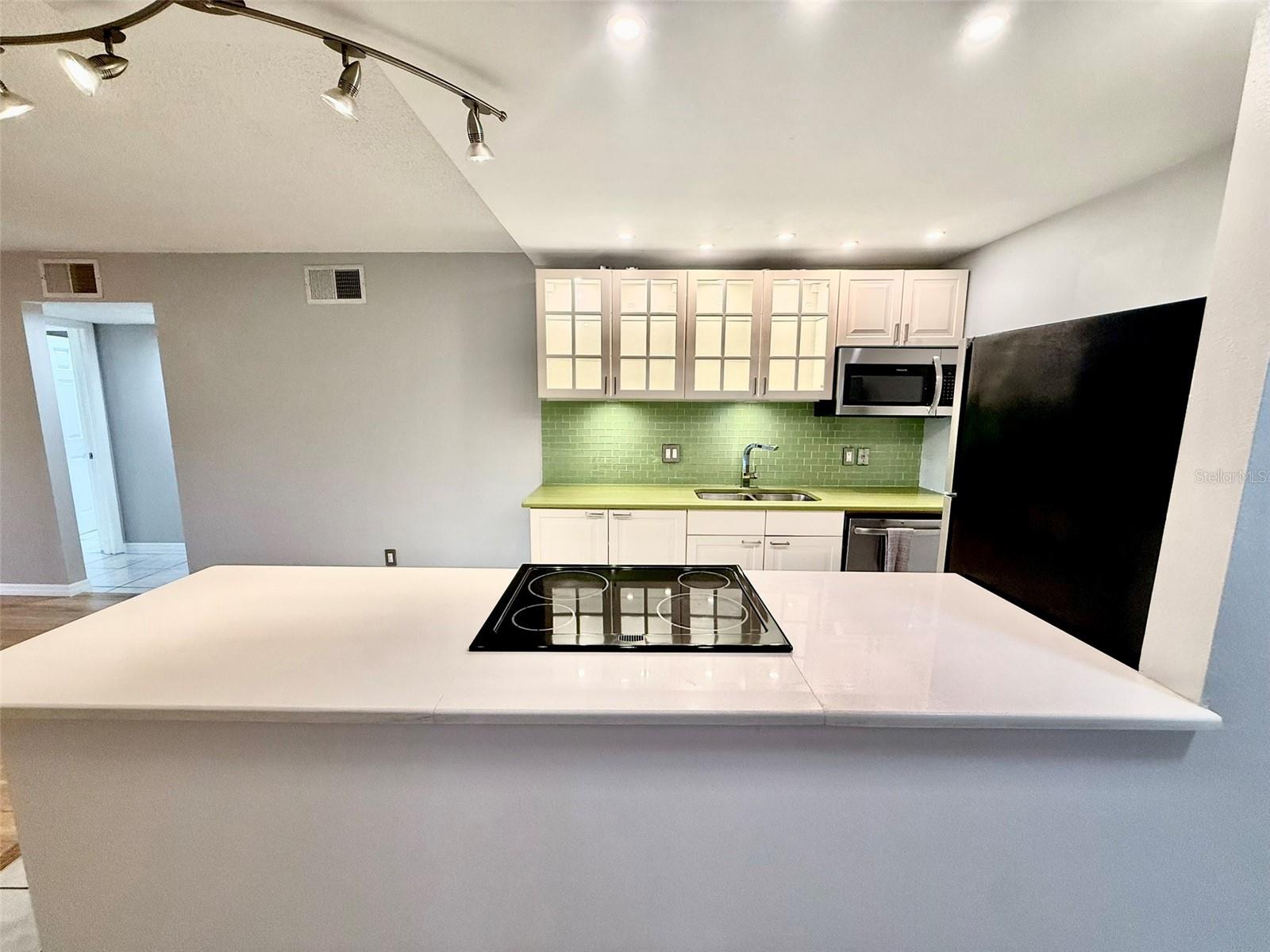 Image 2 of 25 For 4500 Bay Drive 149