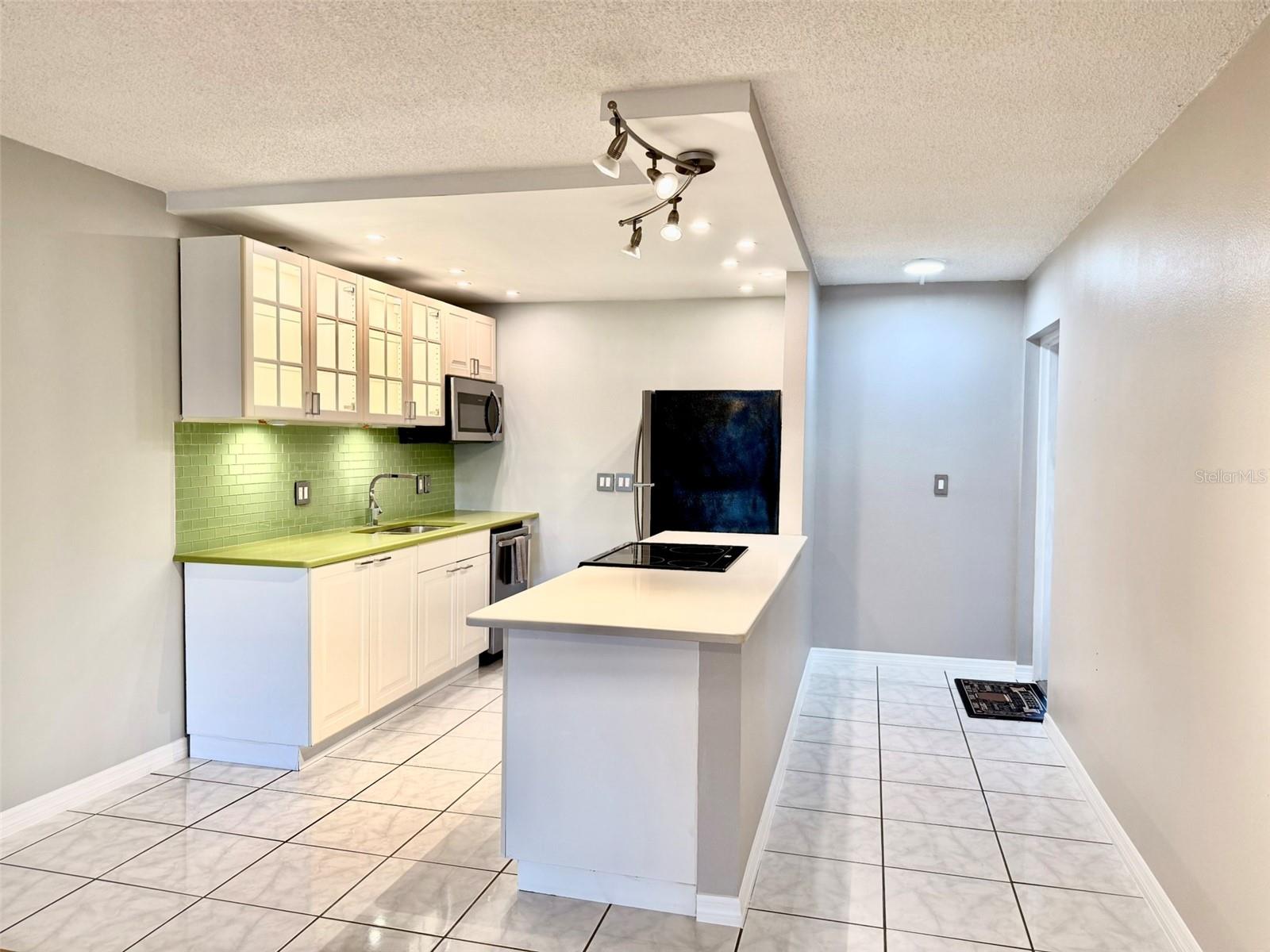 Image 5 of 25 For 4500 Bay Drive 149