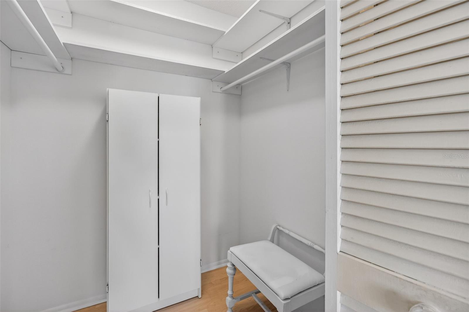 Image 18 of 45 For 4841 Boonesboro Court 0