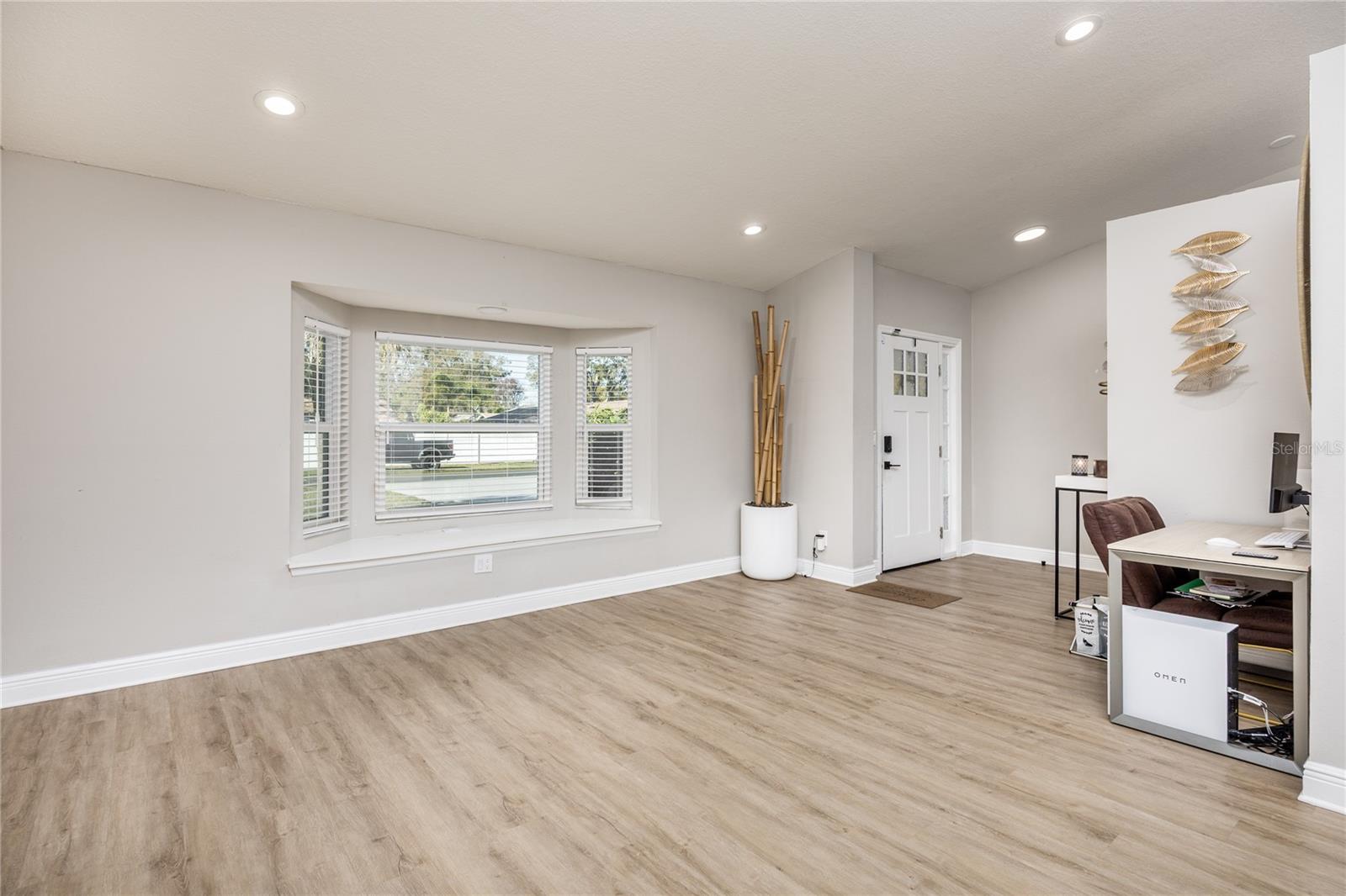 Image 12 of 37 For 9693 58th Street N