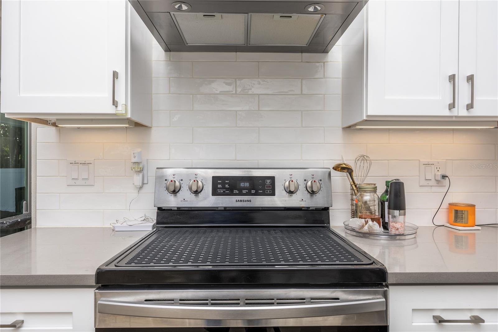 Image 16 of 37 For 9693 58th Street N