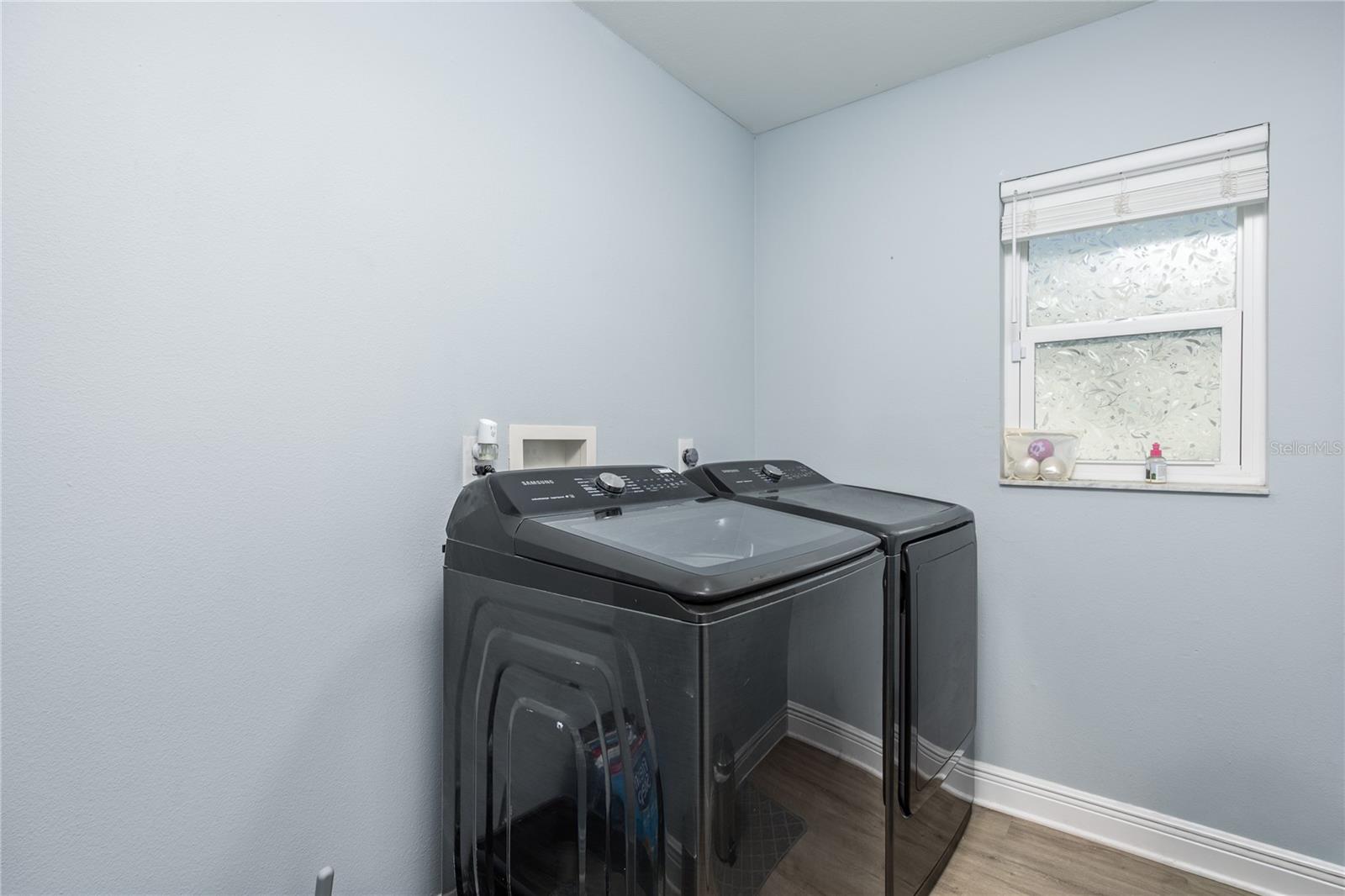 Image 32 of 37 For 9693 58th Street N