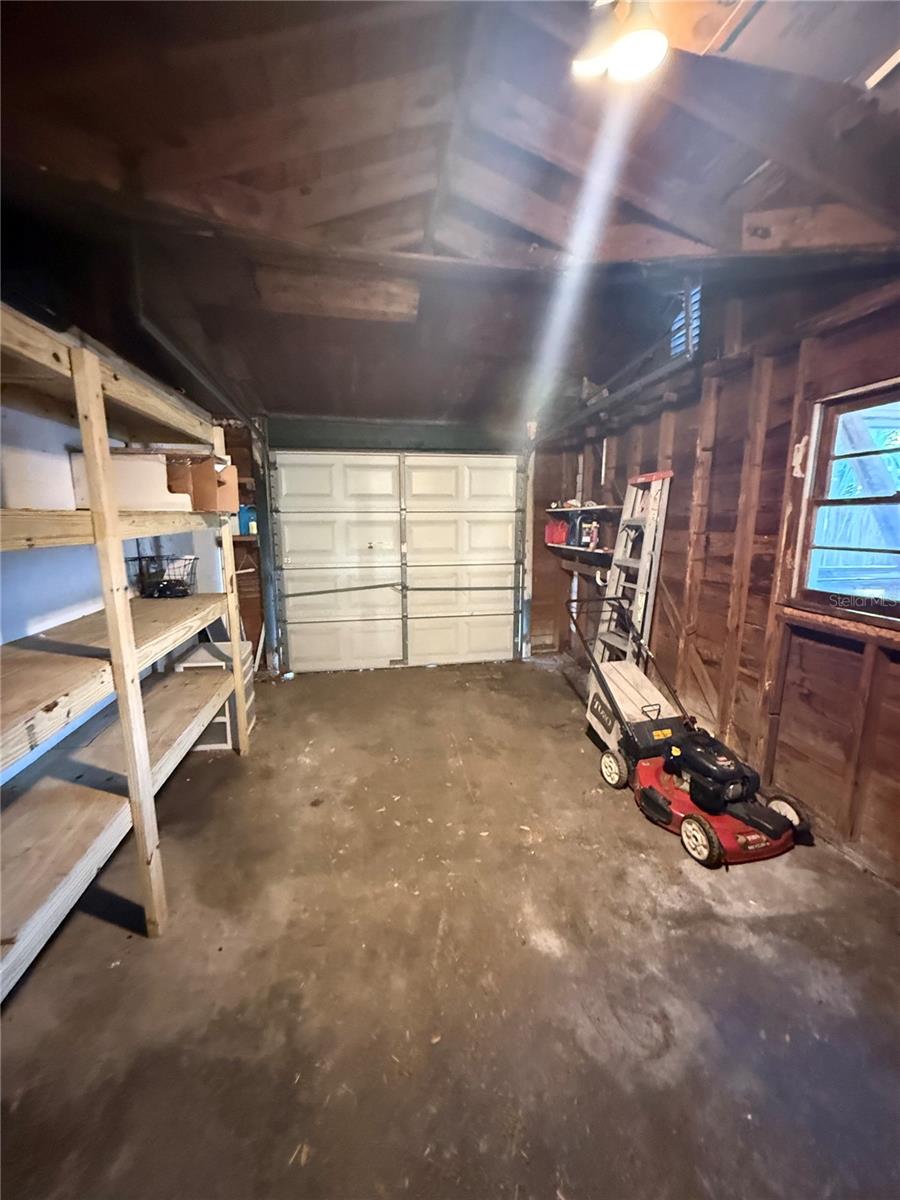 Image 16 of 17 For 3213 Hartnett Avenue