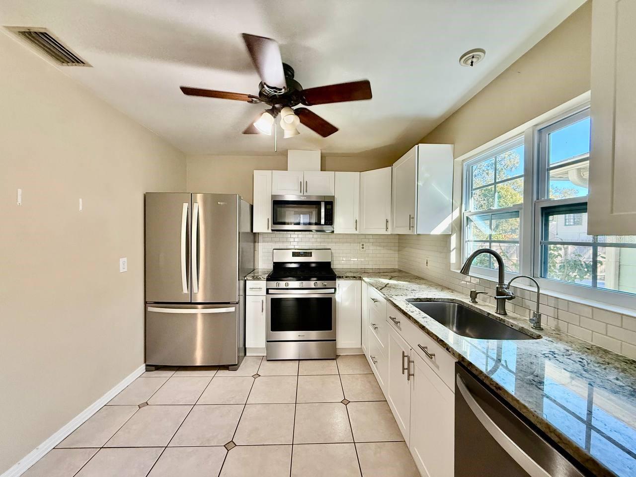 Image 13 of 30 For 301 Washington Avenue