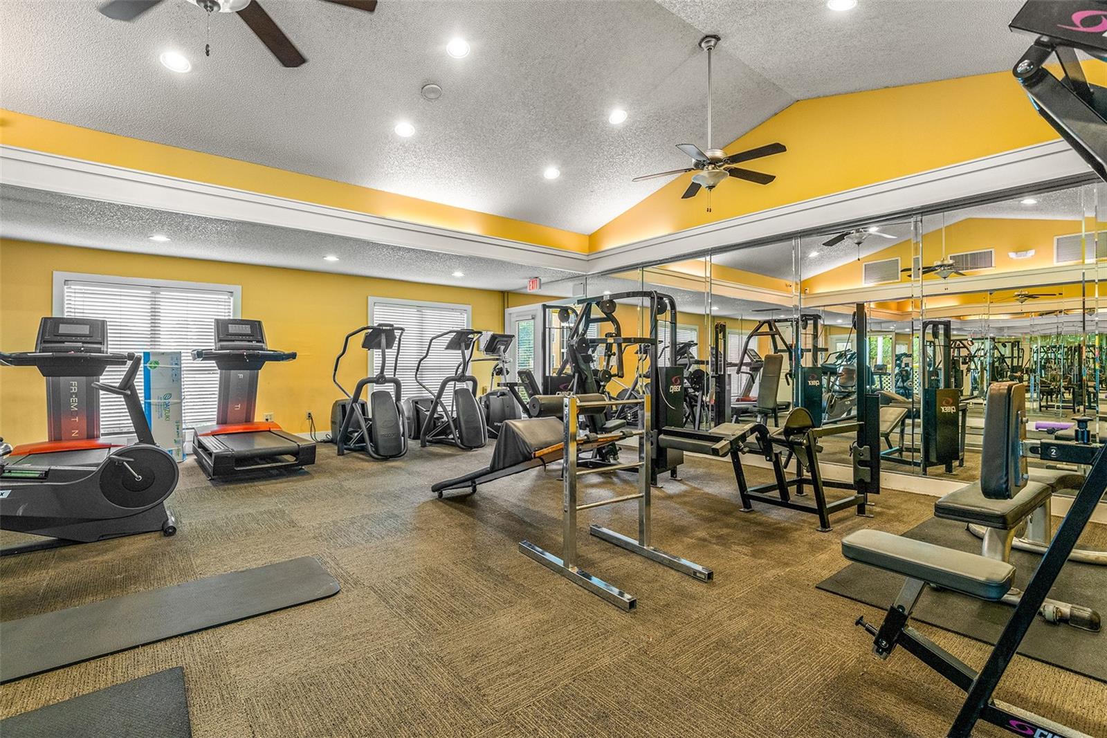 Image 24 of 30 For 11901 4th Street N 6206