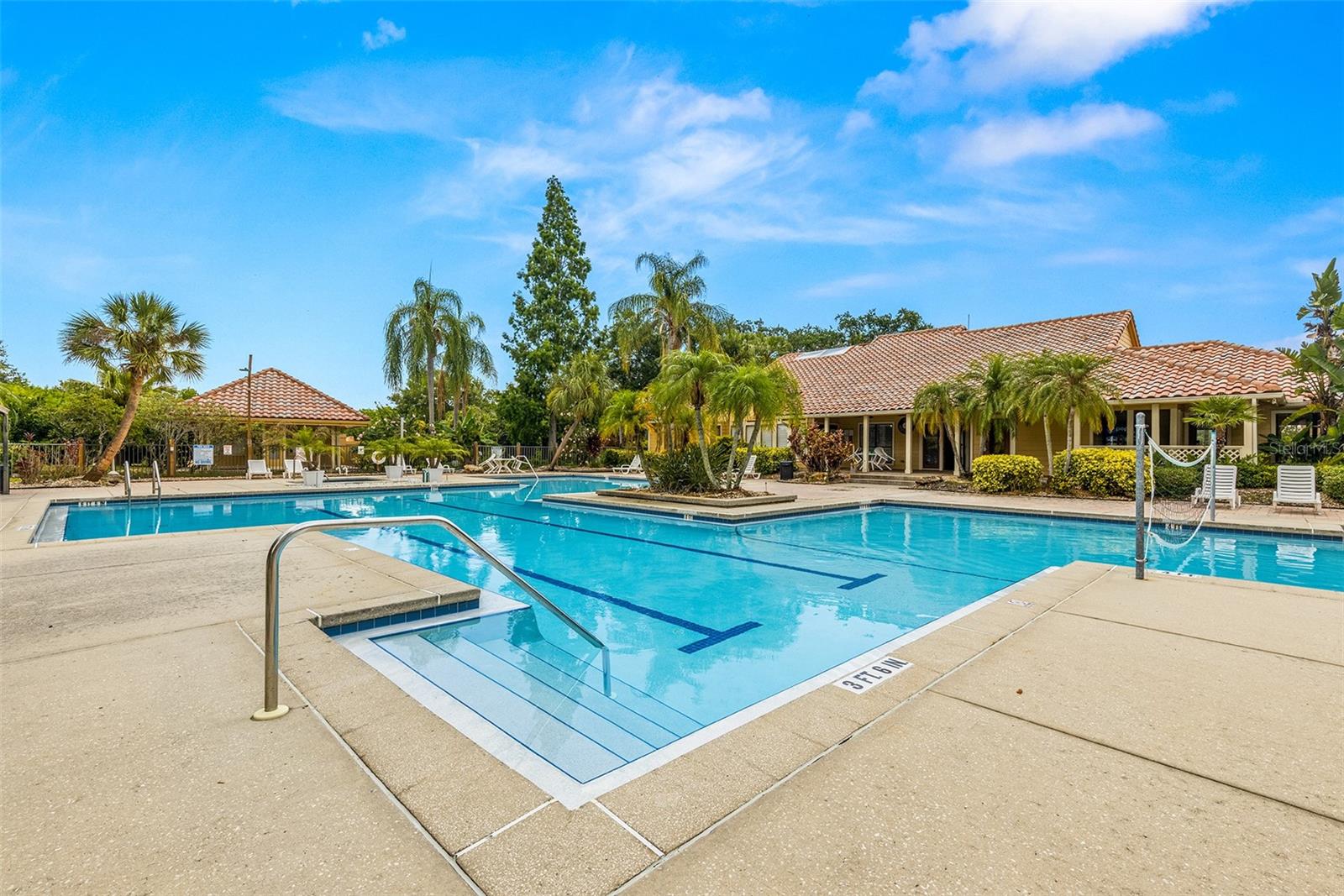 Image 28 of 30 For 11901 4th Street N 6206