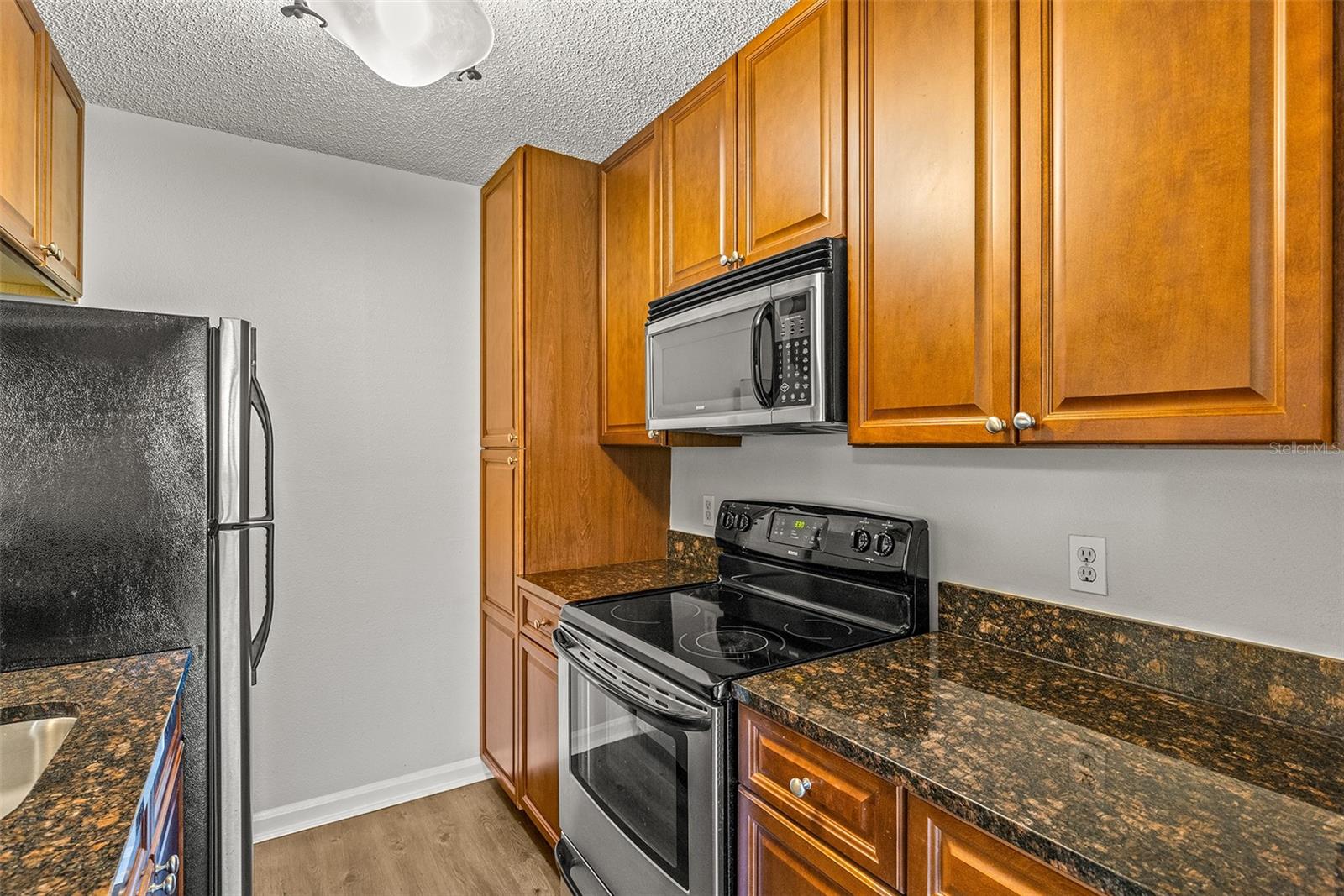 Image 9 of 30 For 11901 4th Street N 6206