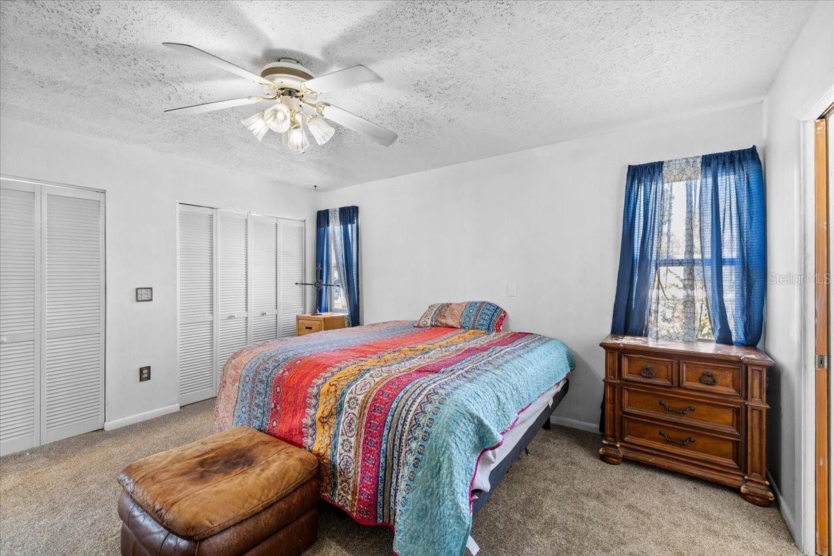 Image 13 of 35 For 7247 Aberdeen Court