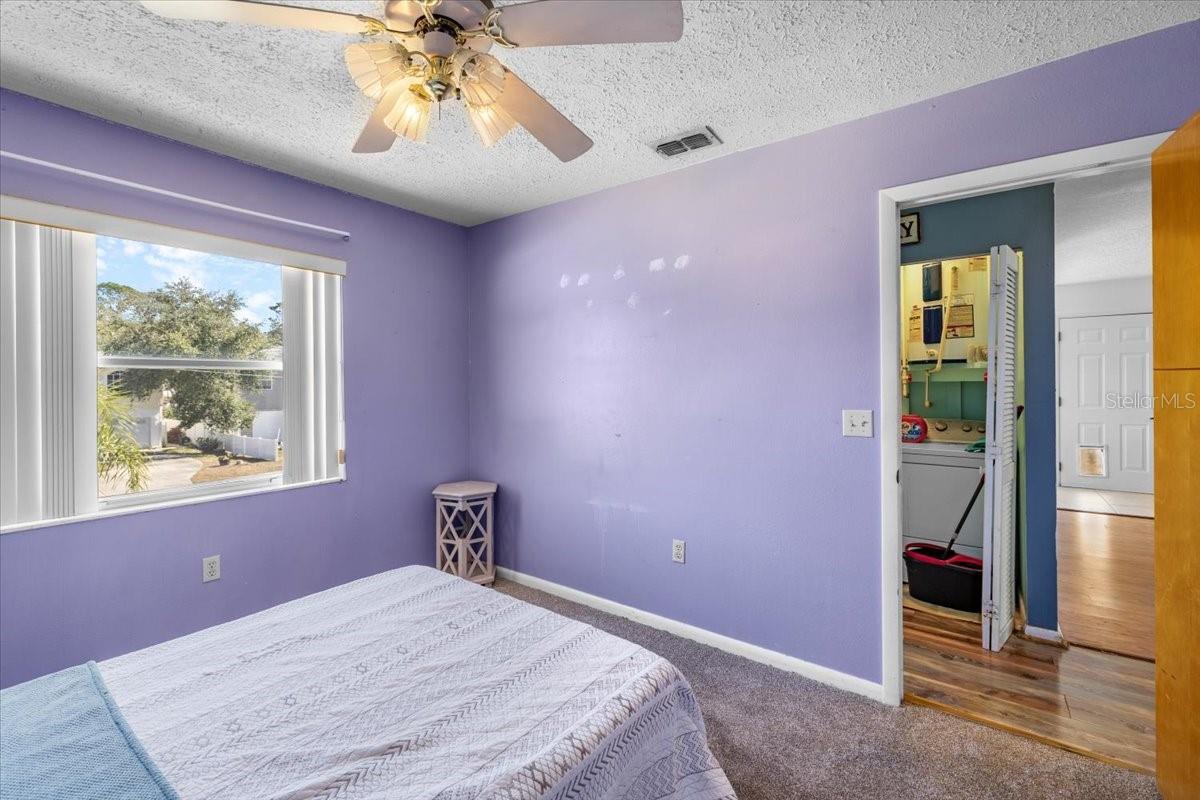 Image 17 of 35 For 7247 Aberdeen Court