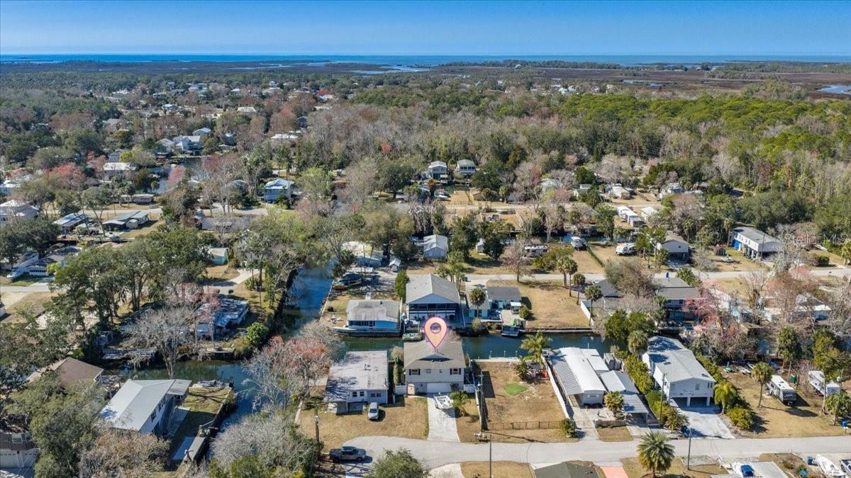 Image 27 of 35 For 7247 Aberdeen Court