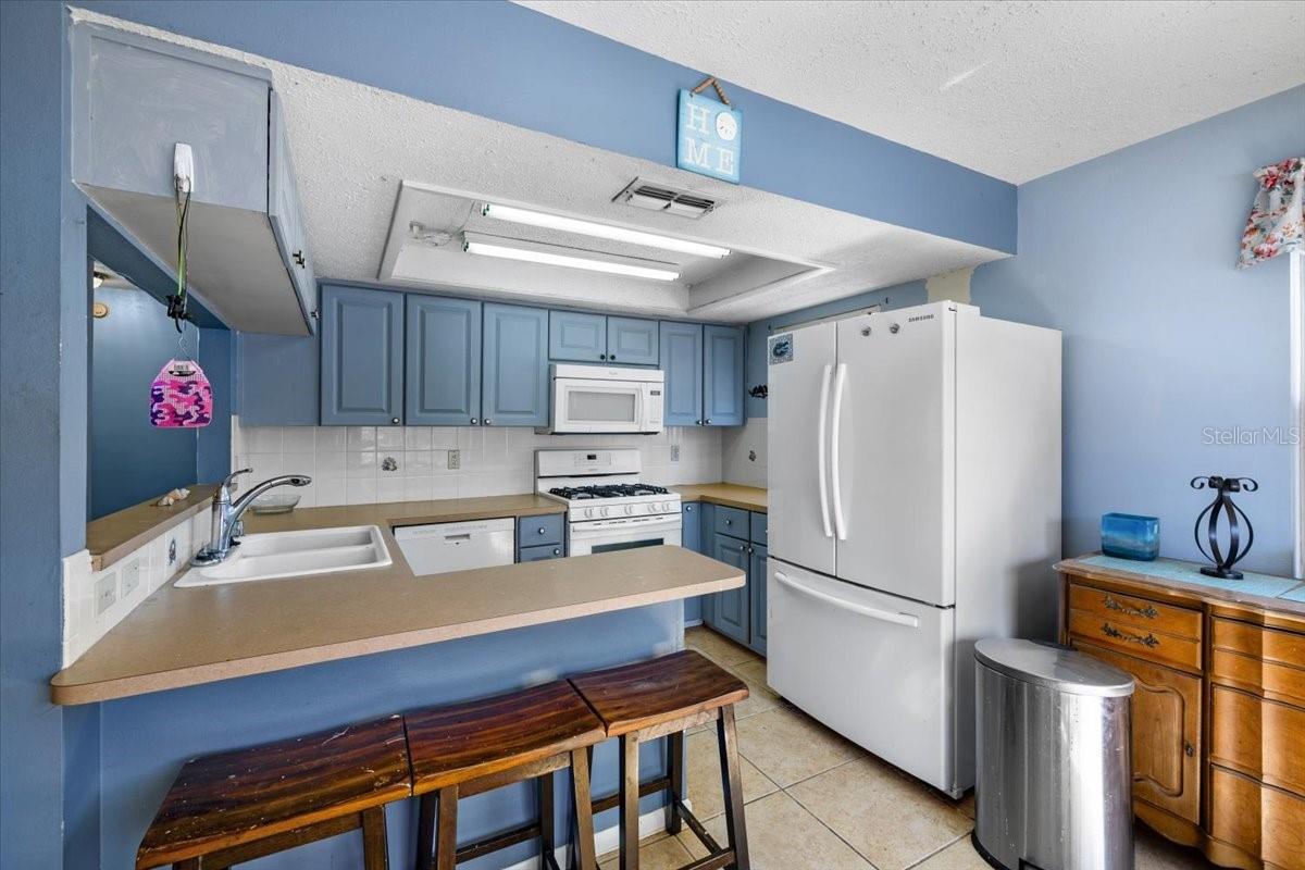 Image 8 of 35 For 7247 Aberdeen Court