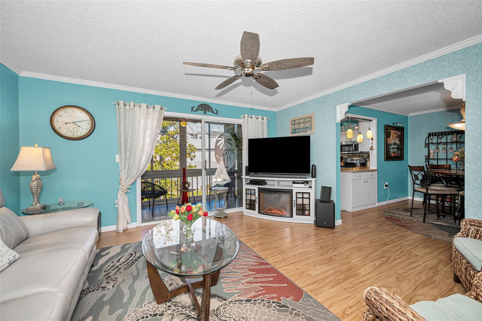 Image 10 of 56 For 3958 37th Street S 28