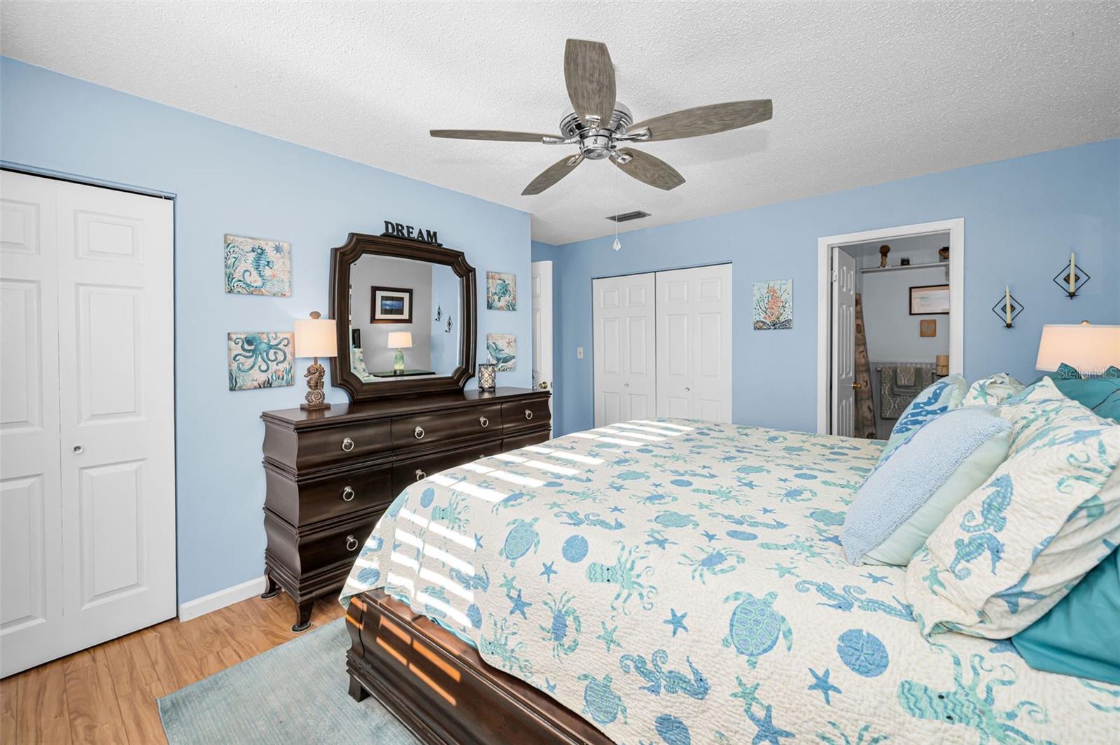 Image 17 of 56 For 3958 37th Street S 28