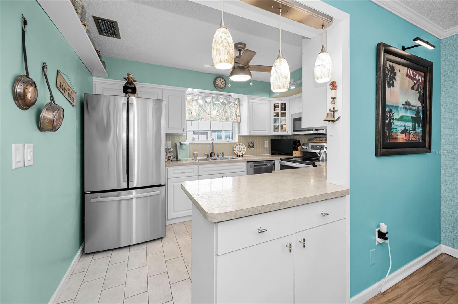 Image 2 of 56 For 3958 37th Street S 28