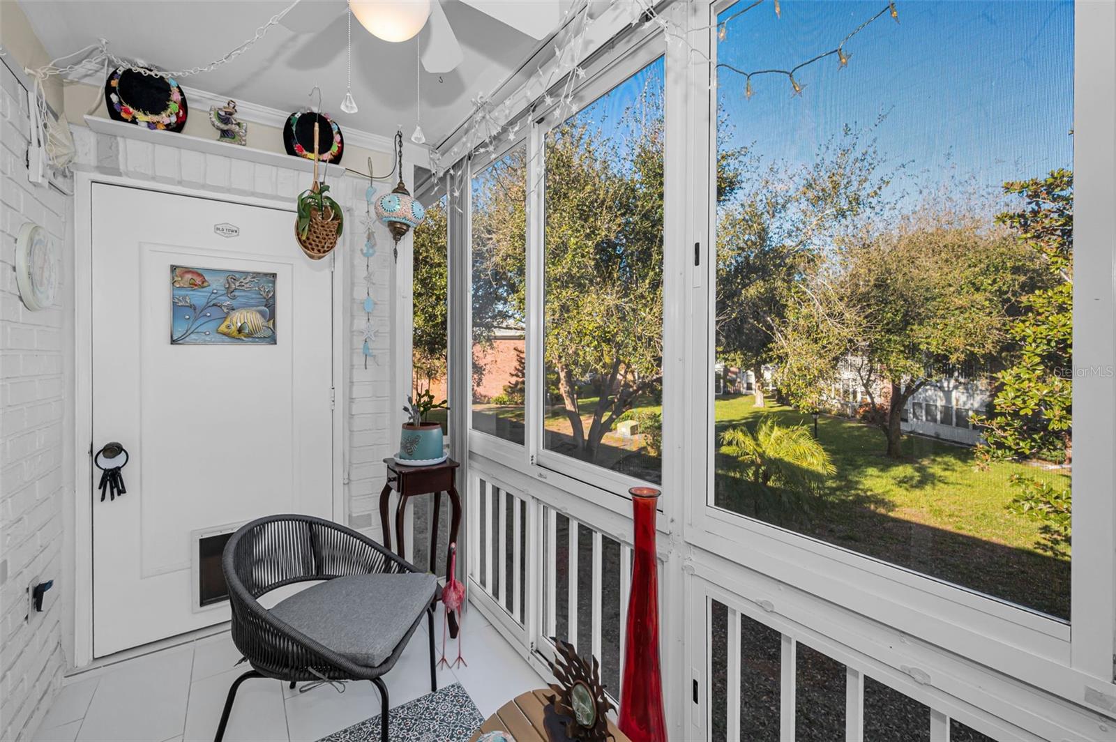 Image 26 of 56 For 3958 37th Street S 28