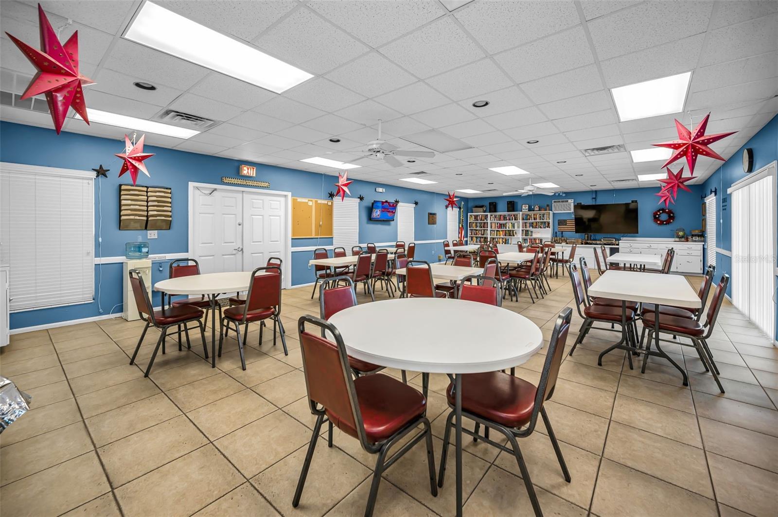 Image 32 of 56 For 3958 37th Street S 28