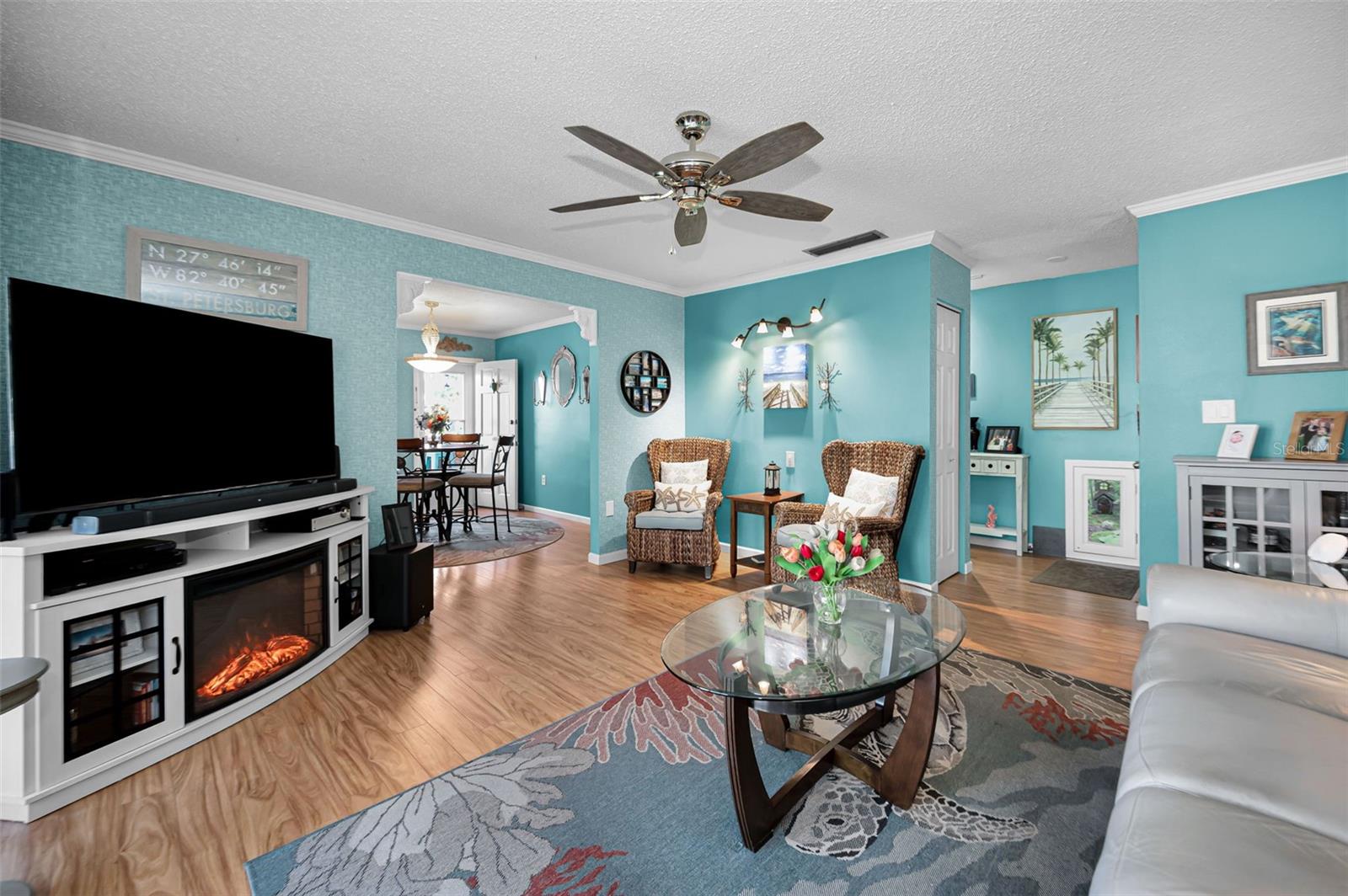 Image 9 of 56 For 3958 37th Street S 28