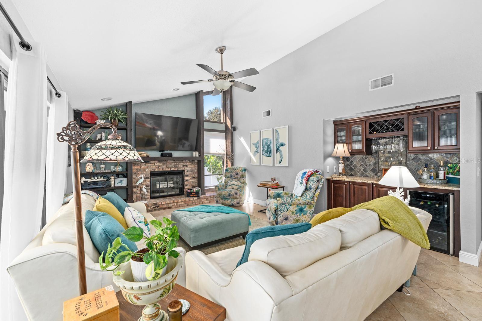 Image 12 of 38 For 1812 Pine Hill Drive