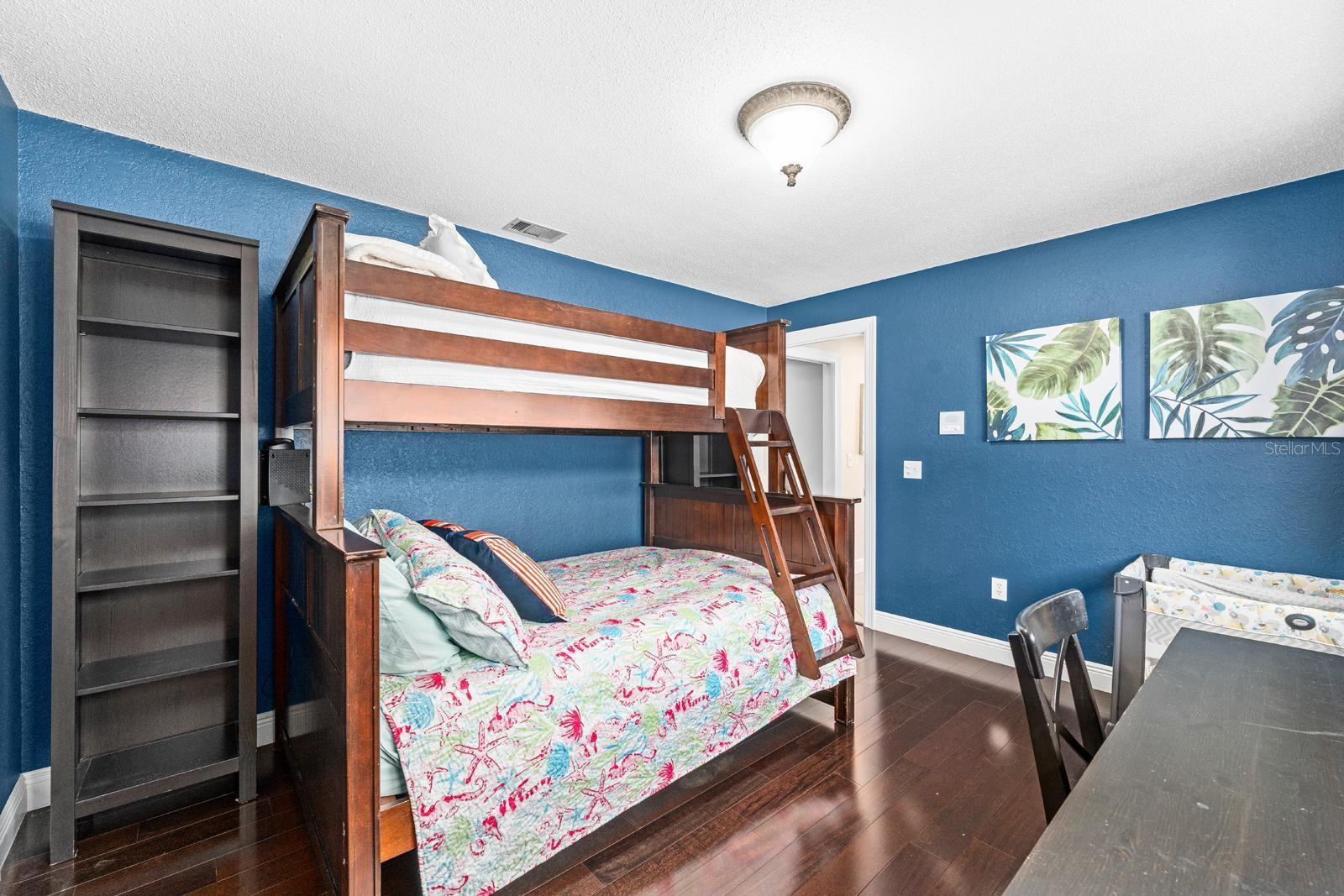 Image 23 of 38 For 1812 Pine Hill Drive