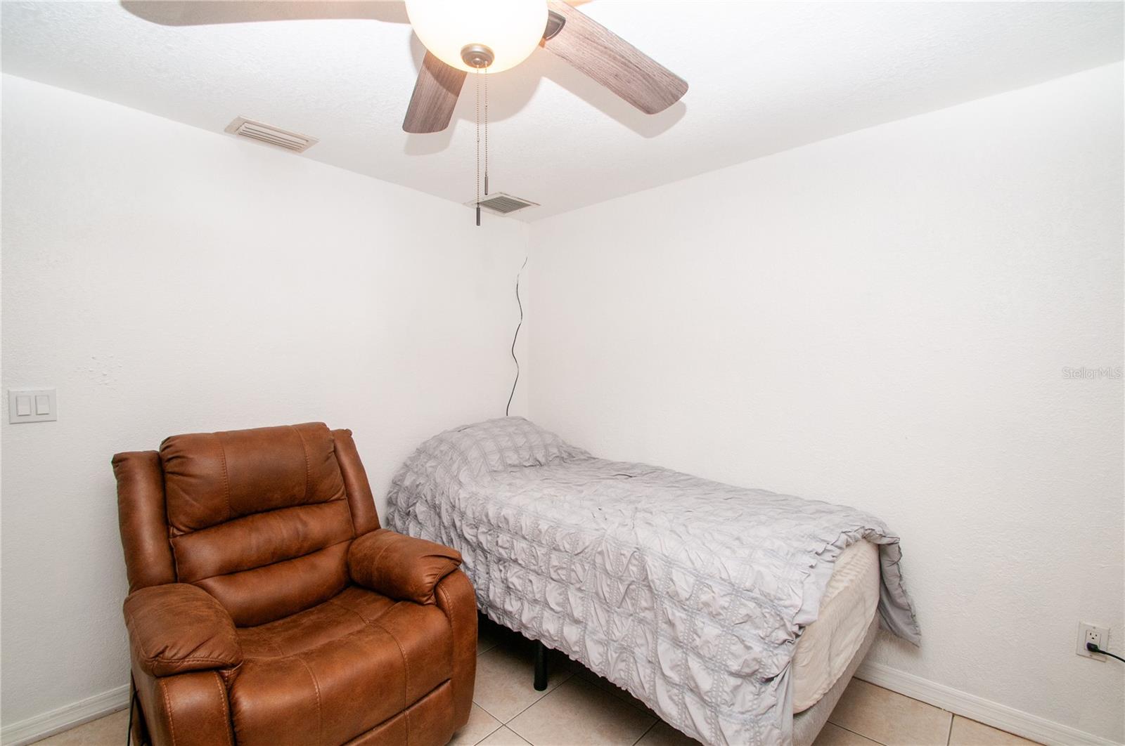 Image 7 of 11 For 7925 52nd Way N A