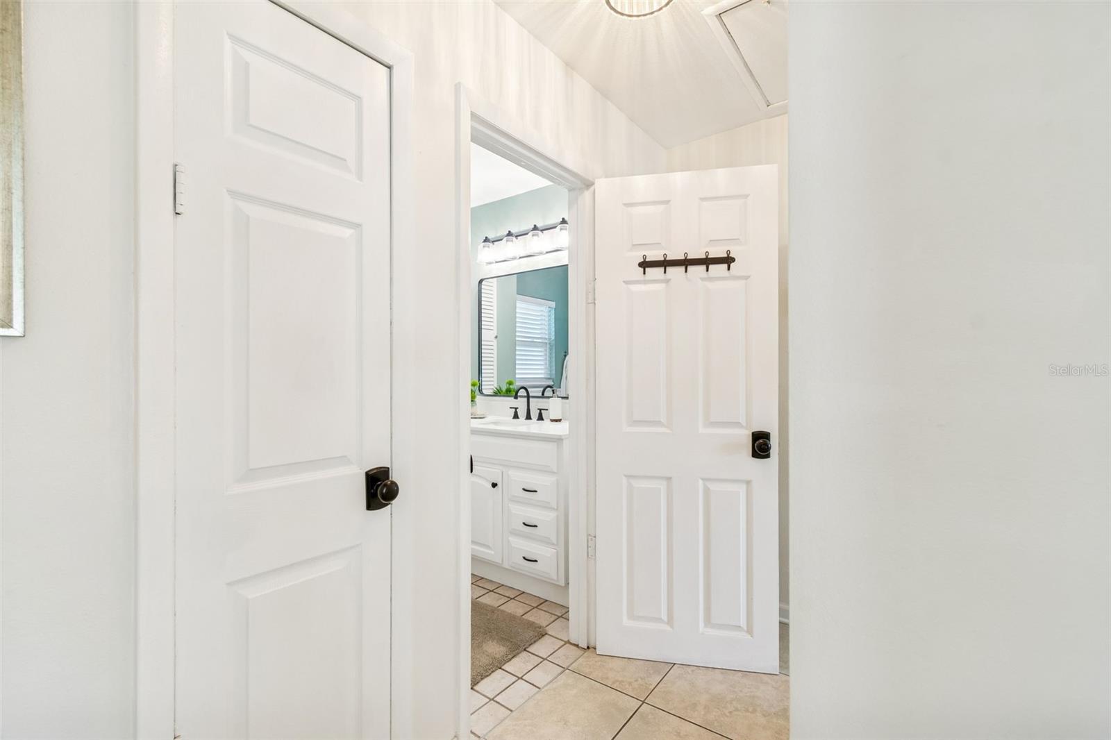 Image 23 of 60 For 4001 8th Avenue N