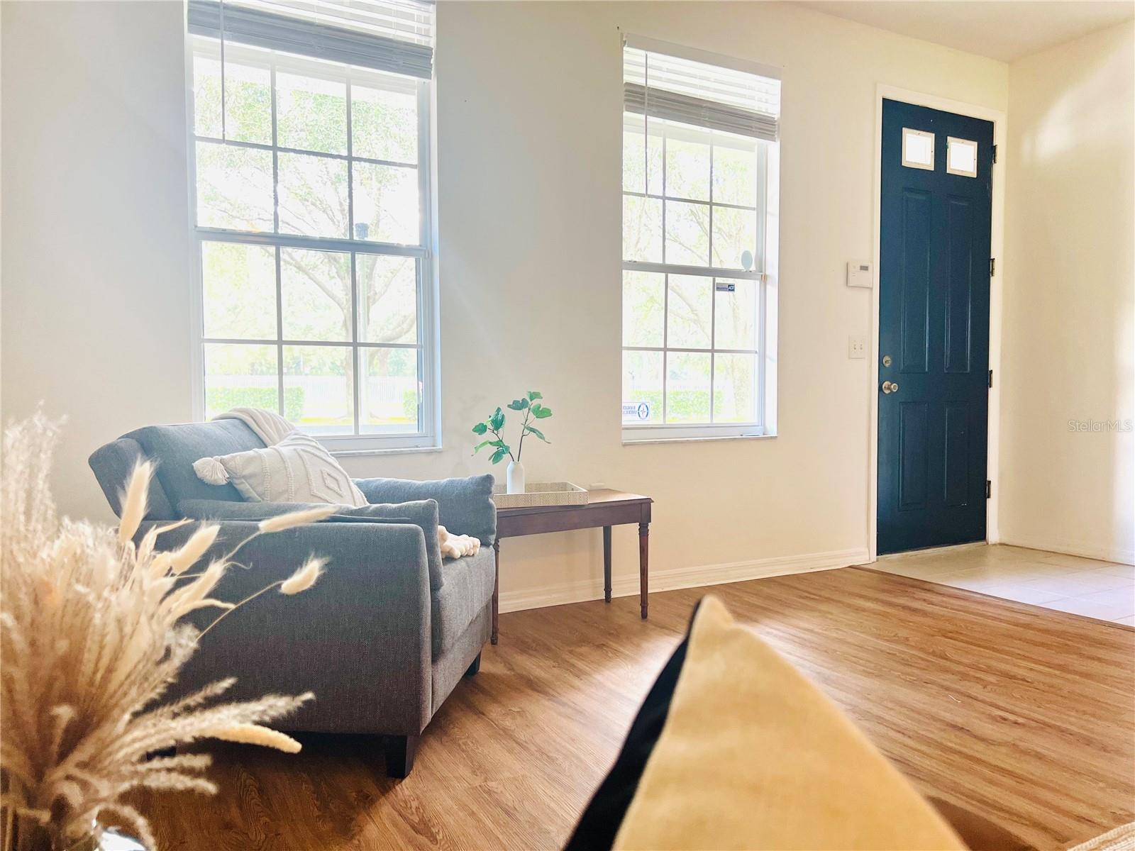 Image 11 of 33 For 34924 Teeview Lane