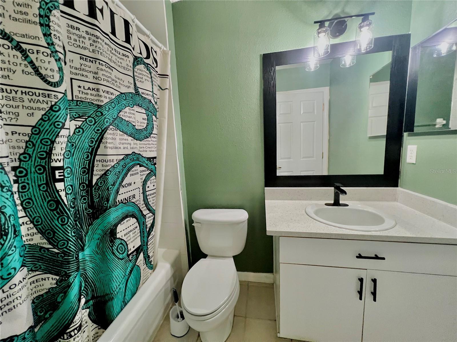 Image 23 of 33 For 34924 Teeview Lane