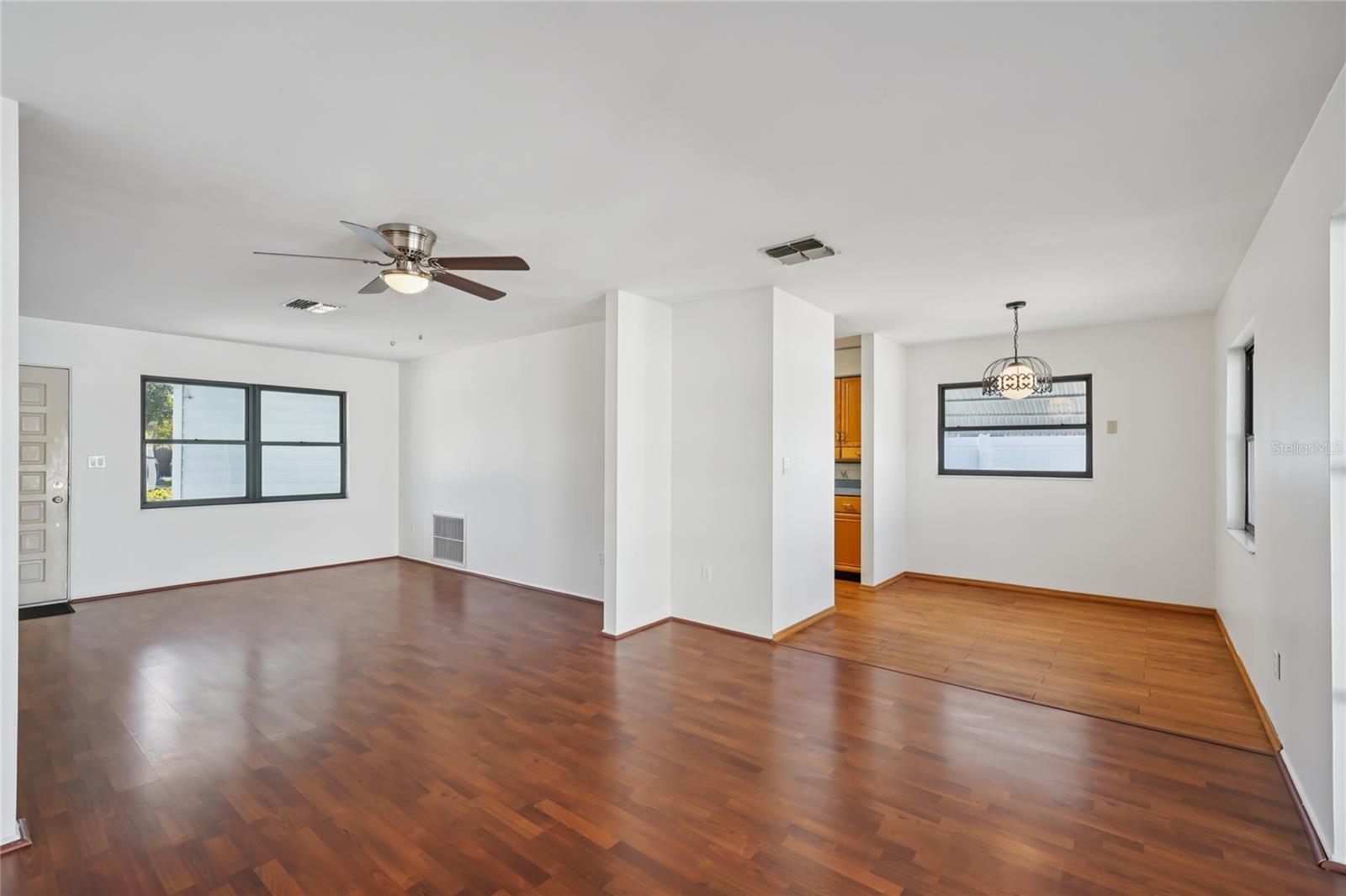 Image 10 of 42 For 5511 93rd Avenue N