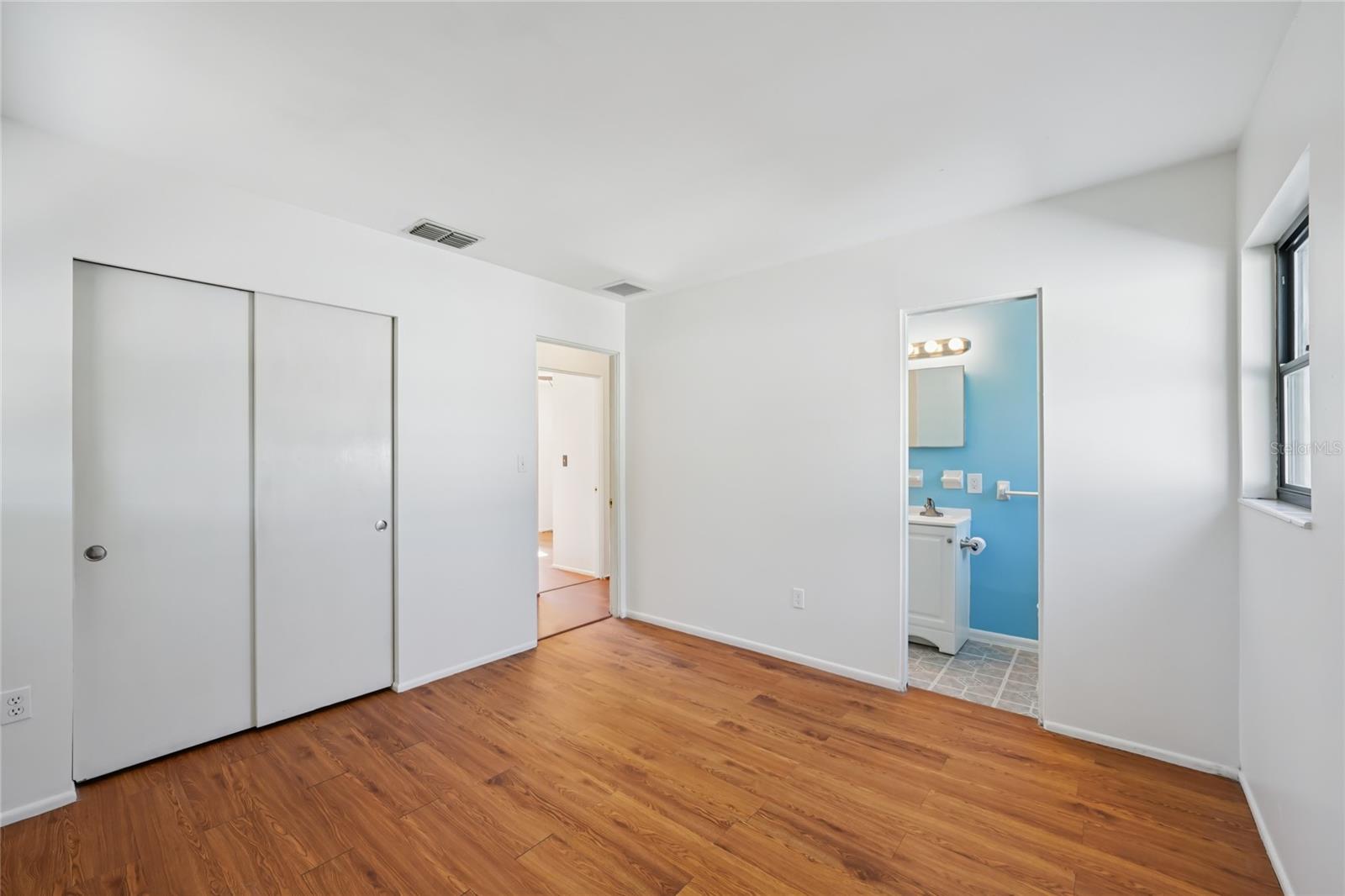 Image 15 of 42 For 5511 93rd Avenue N