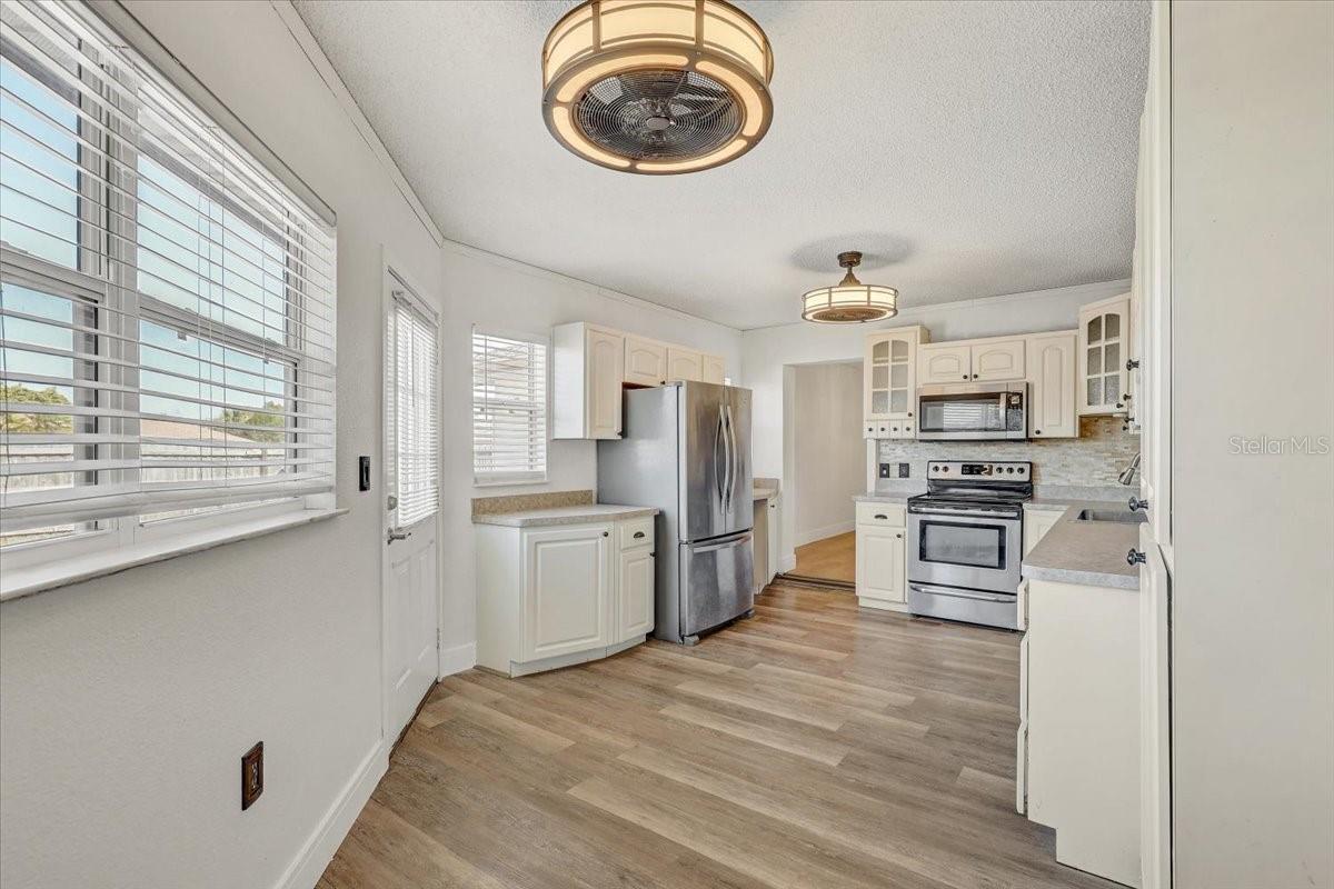 Image 12 of 57 For 7012 Pin Cherry Lane