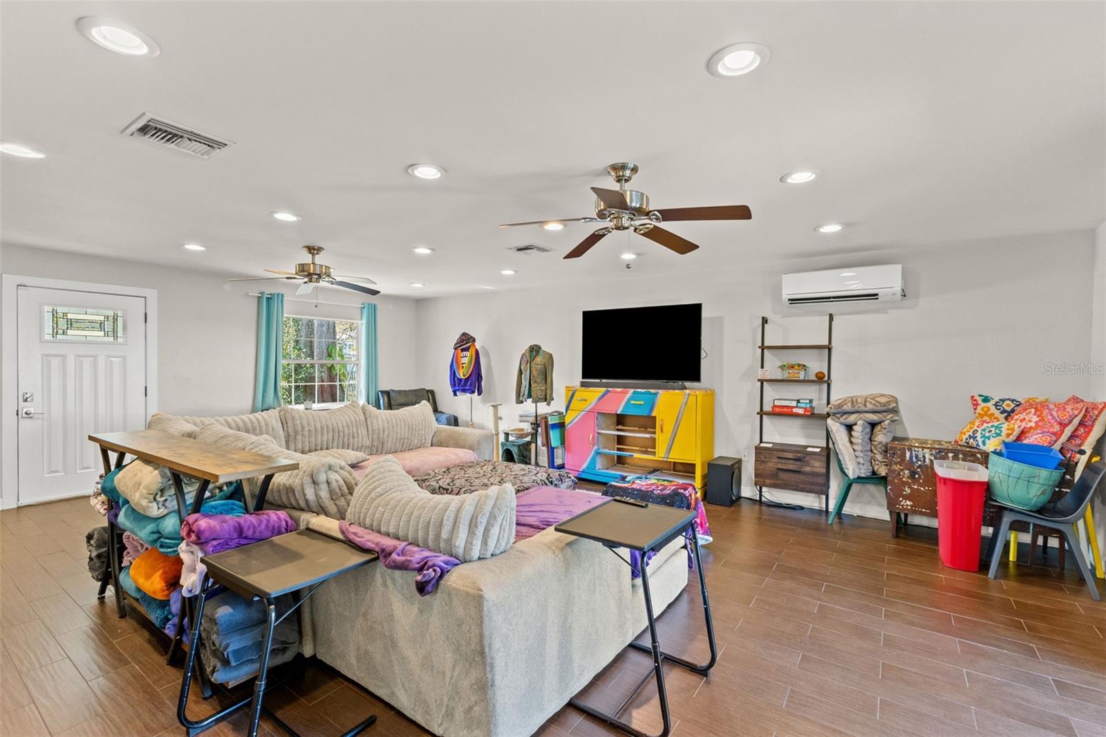 Image 11 of 48 For 1747 26th Avenue N