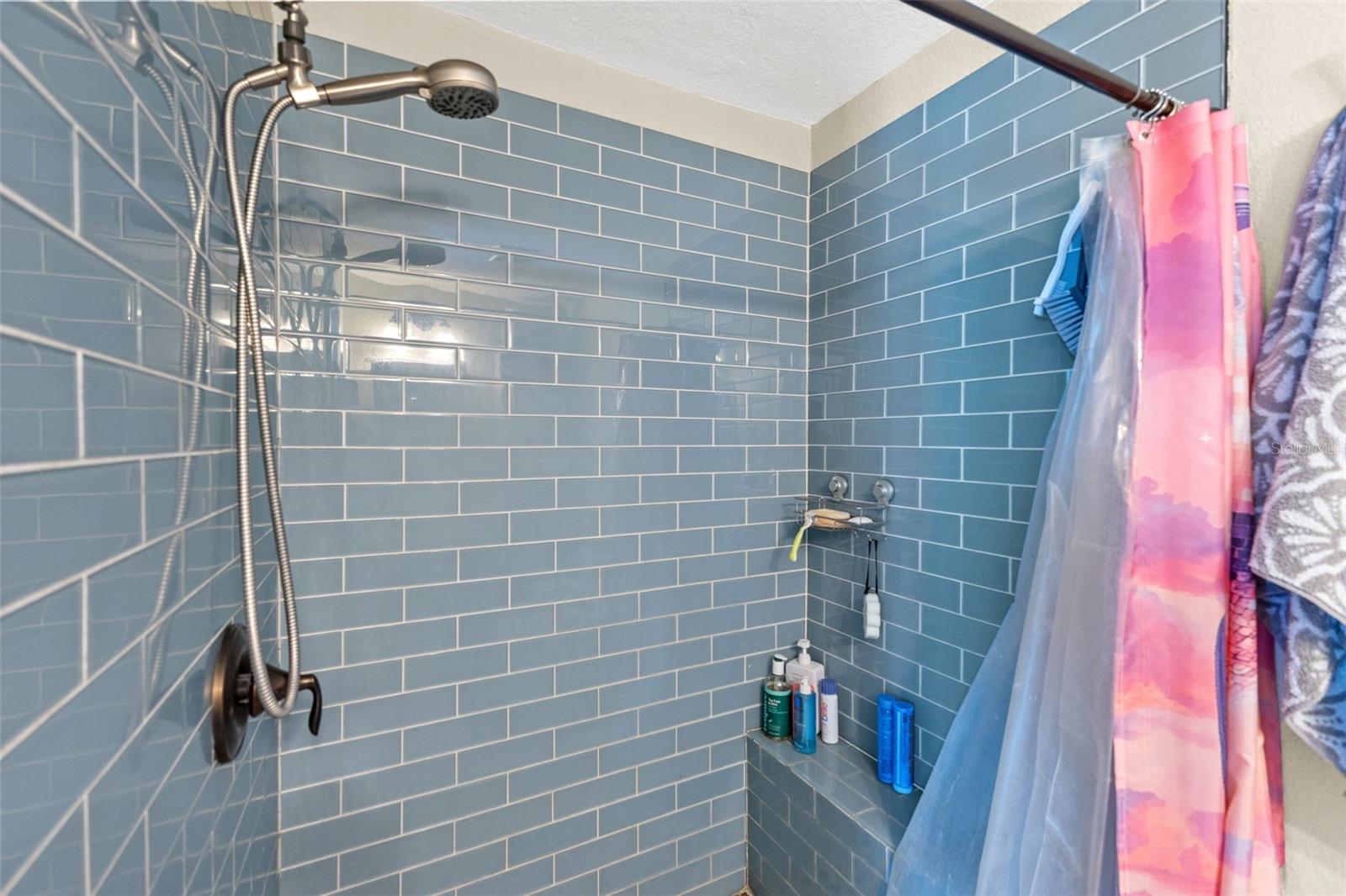 Image 25 of 48 For 1747 26th Avenue N