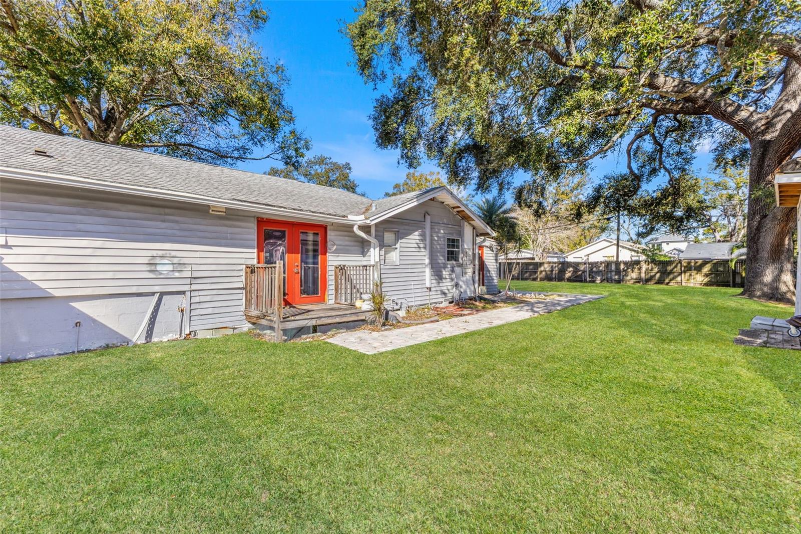 Image 31 of 48 For 1747 26th Avenue N