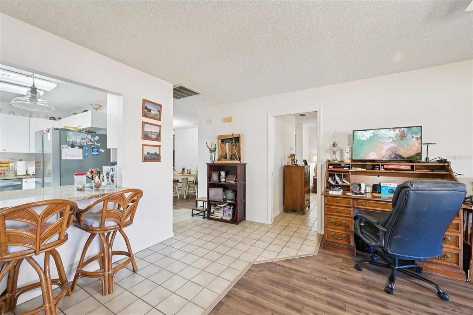 Image 12 of 45 For 1633 Bentwood Drive