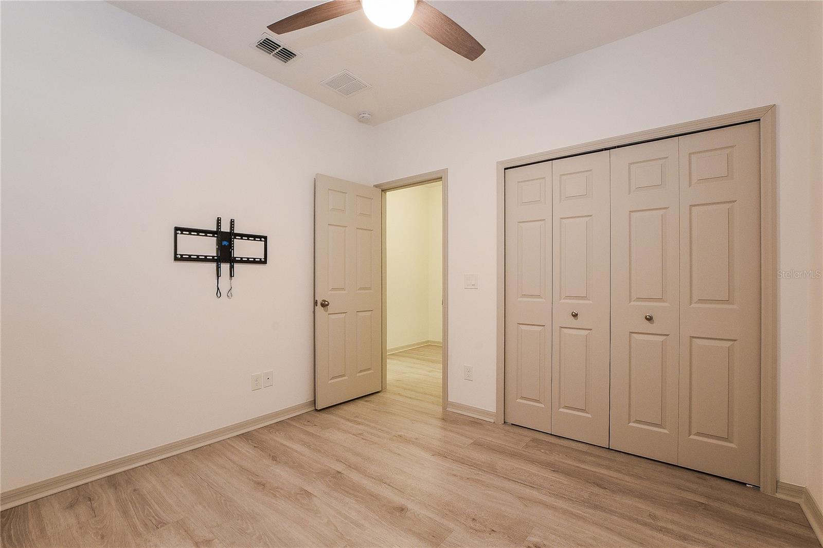 Image 9 of 15 For 4738 Cliveden Loop