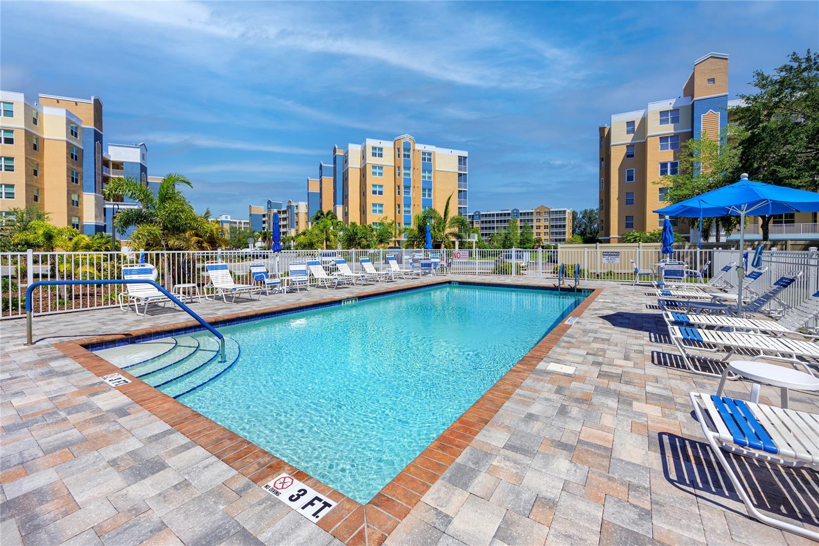 Image 58 of 75 For 960 Starkey Road 3106