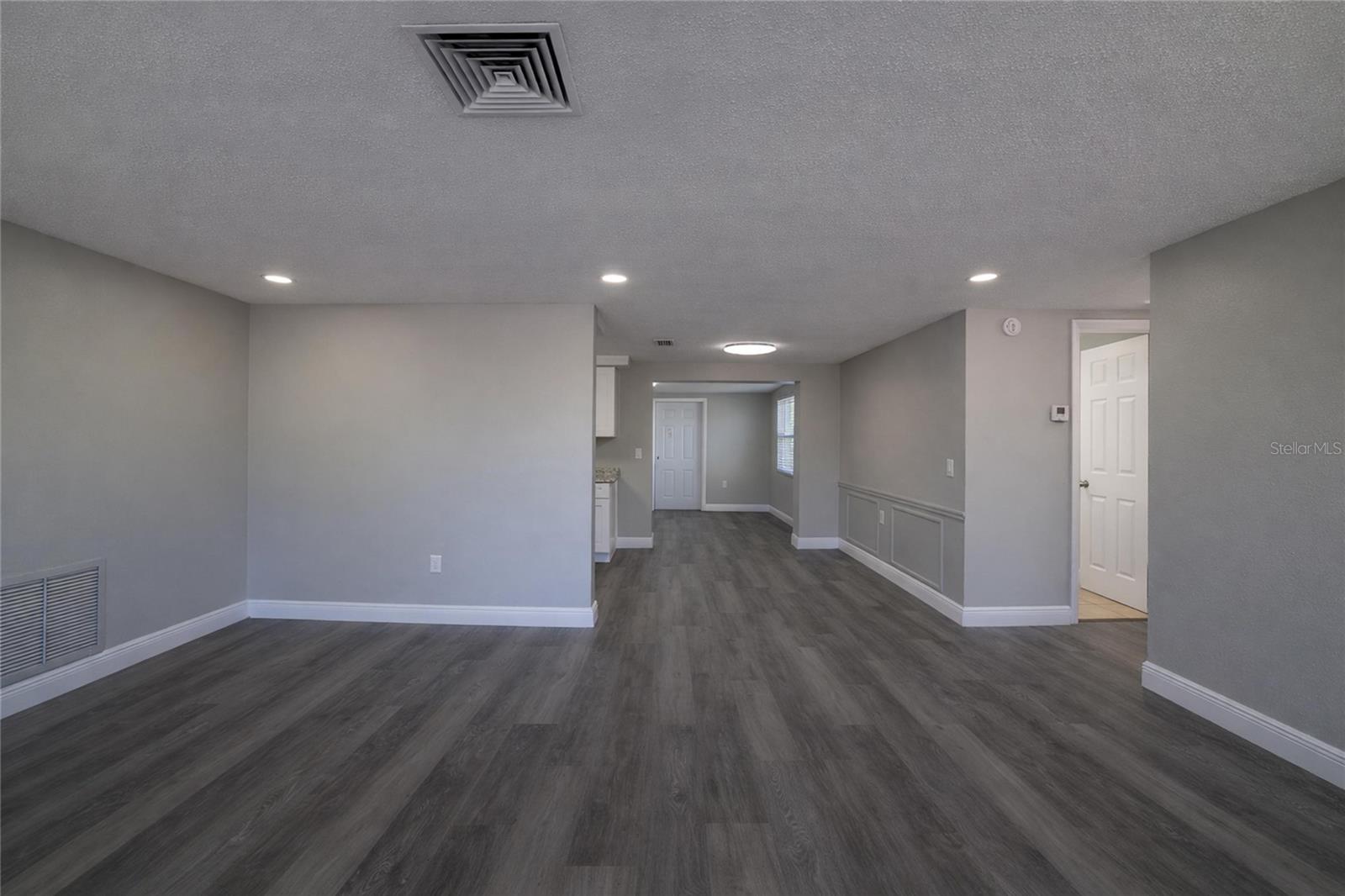 Image 11 of 28 For 7030 Dipaola Drive