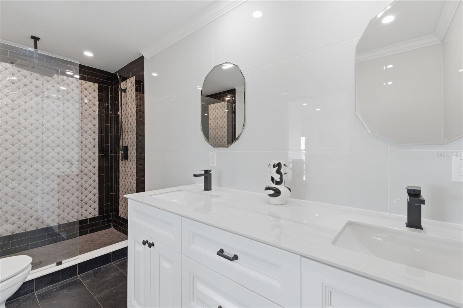 Image 36 of 85 For 2928 68th Avenue S