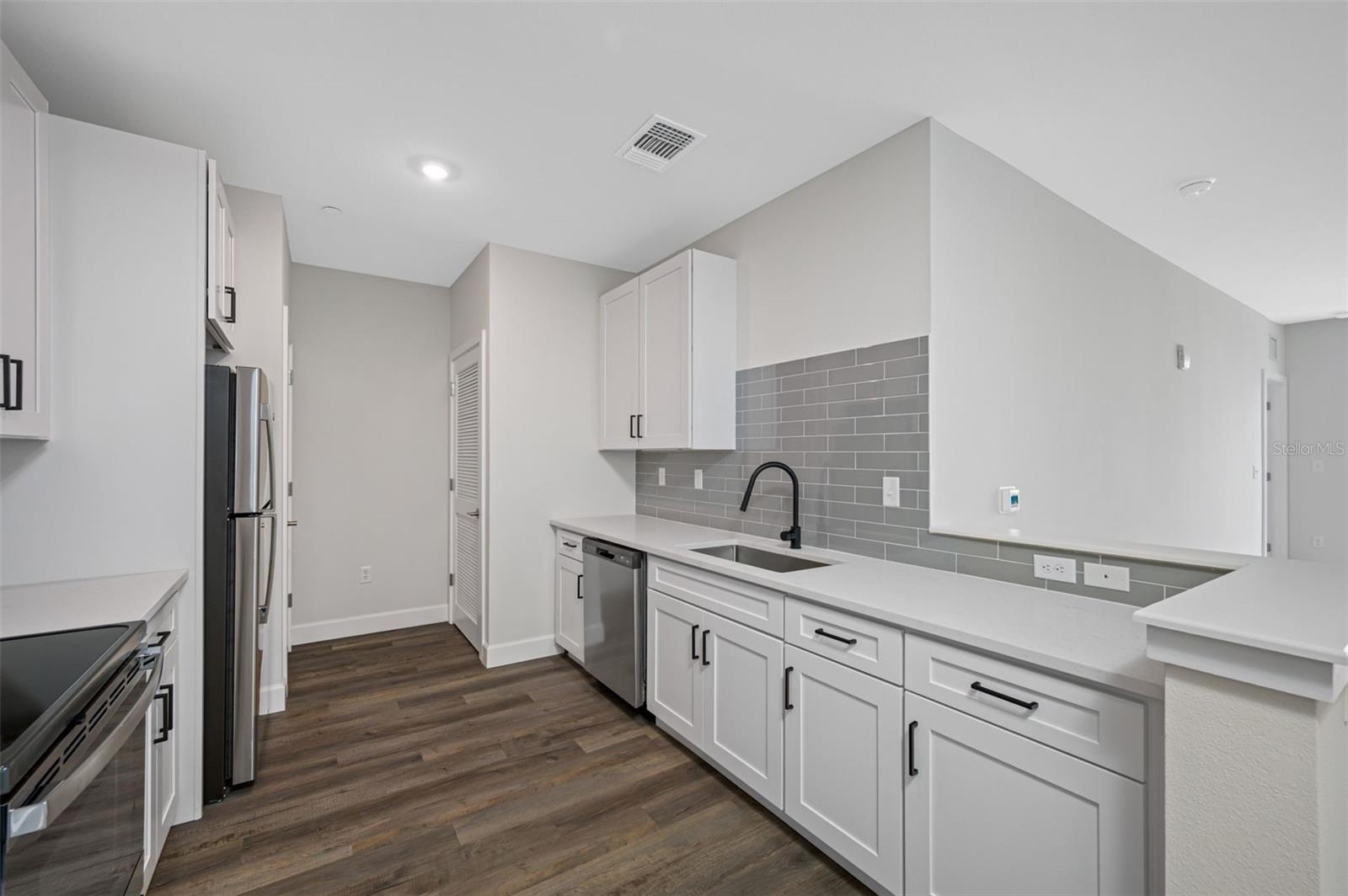 Details for 357 5th Street S 2, ST PETERSBURG, FL 33701