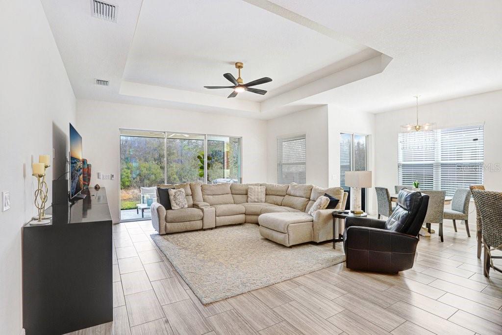 Image 14 of 51 For 2436 Oakwood Preserve Drive