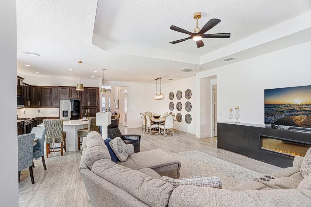 Image 16 of 51 For 2436 Oakwood Preserve Drive