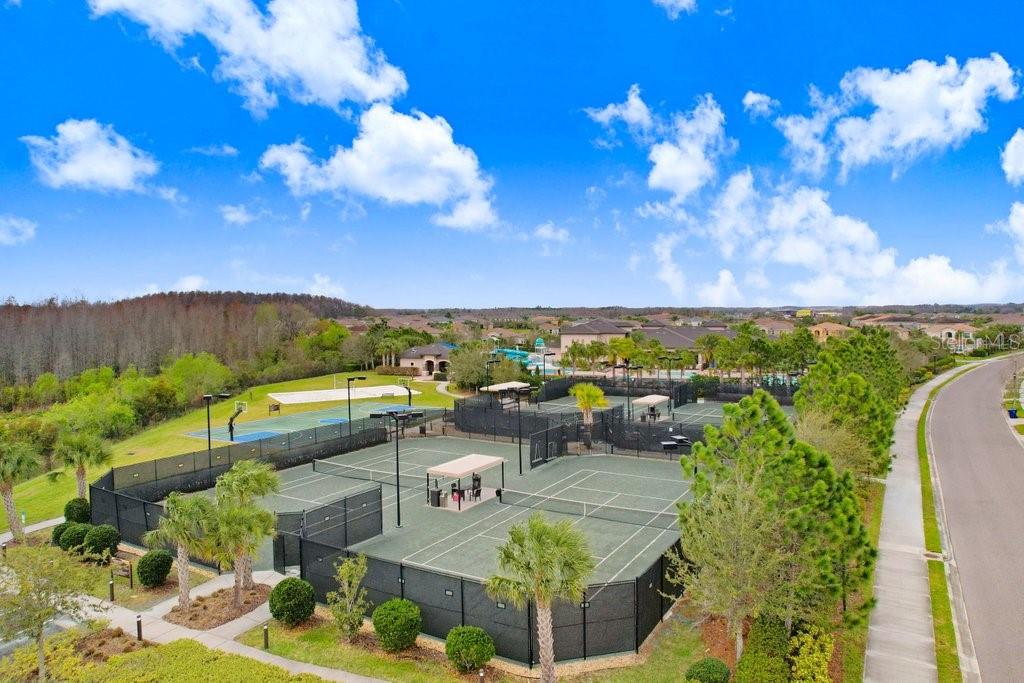 Image 36 of 51 For 2436 Oakwood Preserve Drive