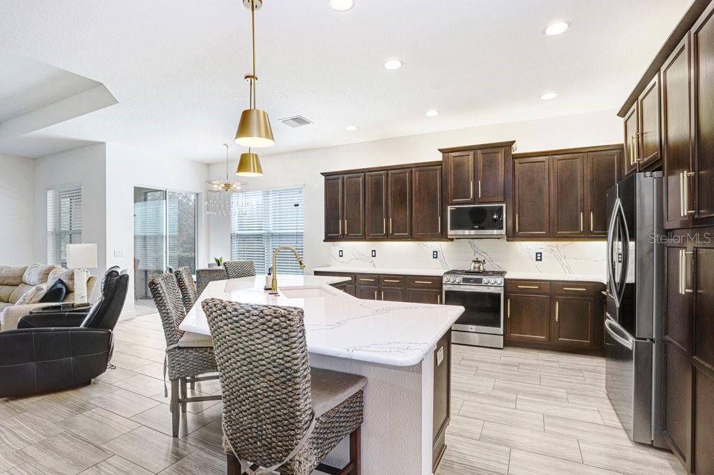 Image 9 of 51 For 2436 Oakwood Preserve Drive