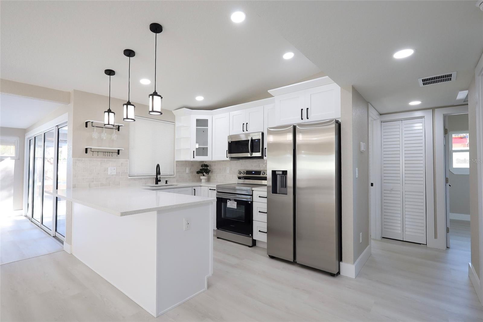 Image 12 of 32 For 3416 Ellicott Street