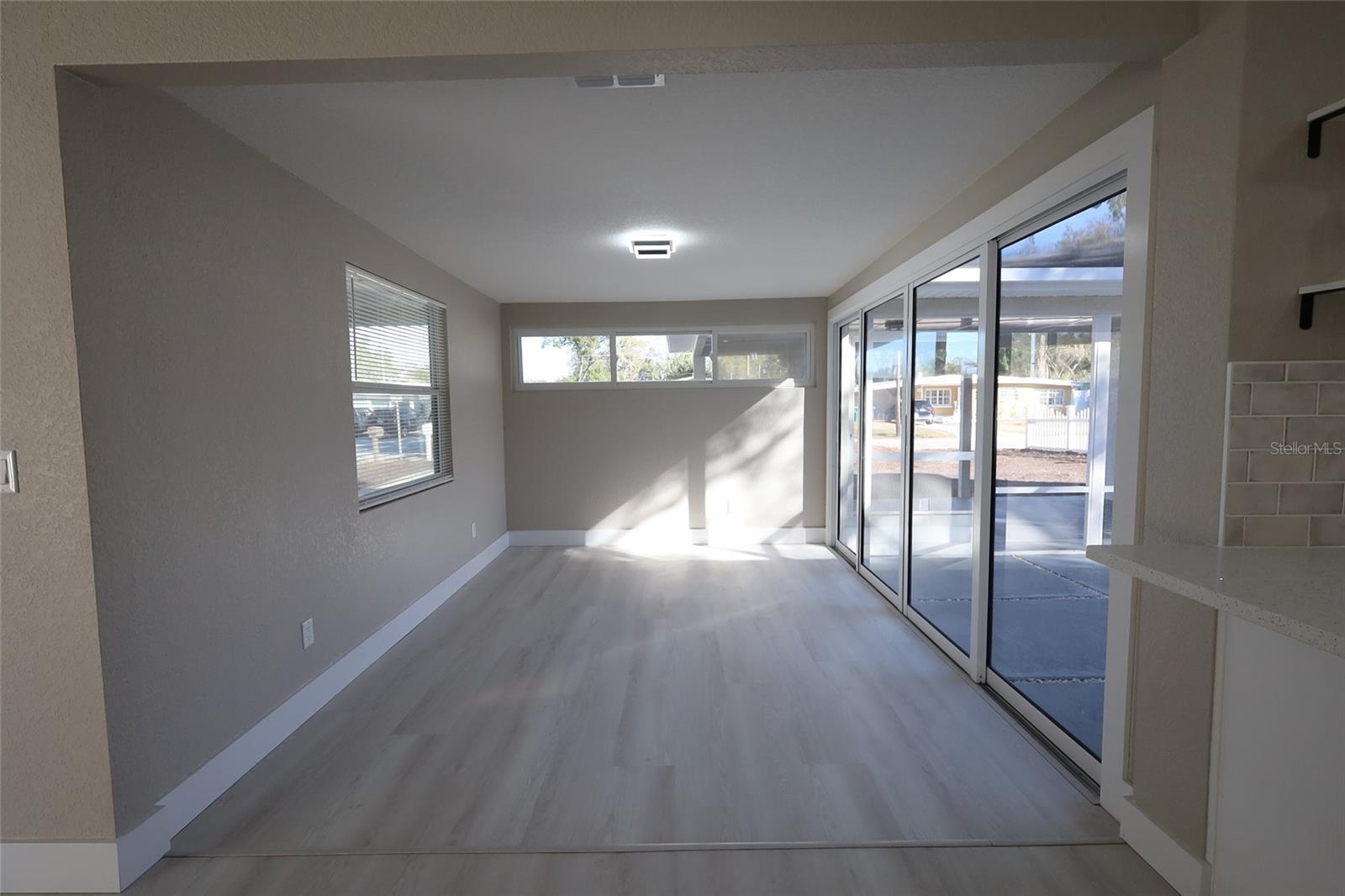 Image 14 of 32 For 3416 Ellicott Street