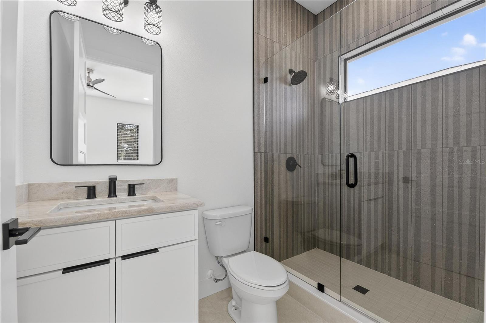 Image 47 of 84 For 2335 Oak Terrace