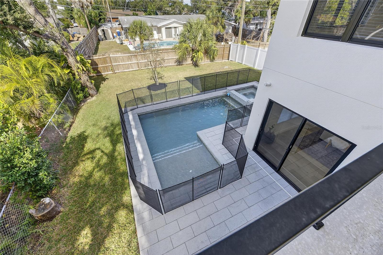 Image 54 of 84 For 2335 Oak Terrace