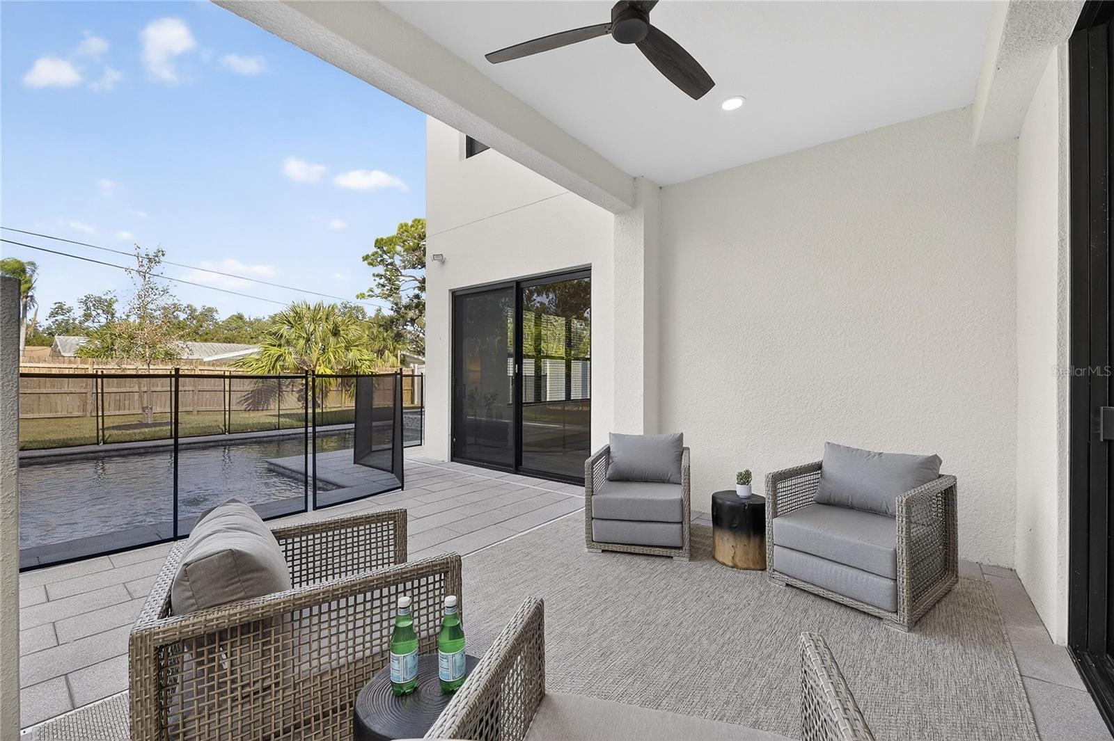 Image 61 of 84 For 2335 Oak Terrace