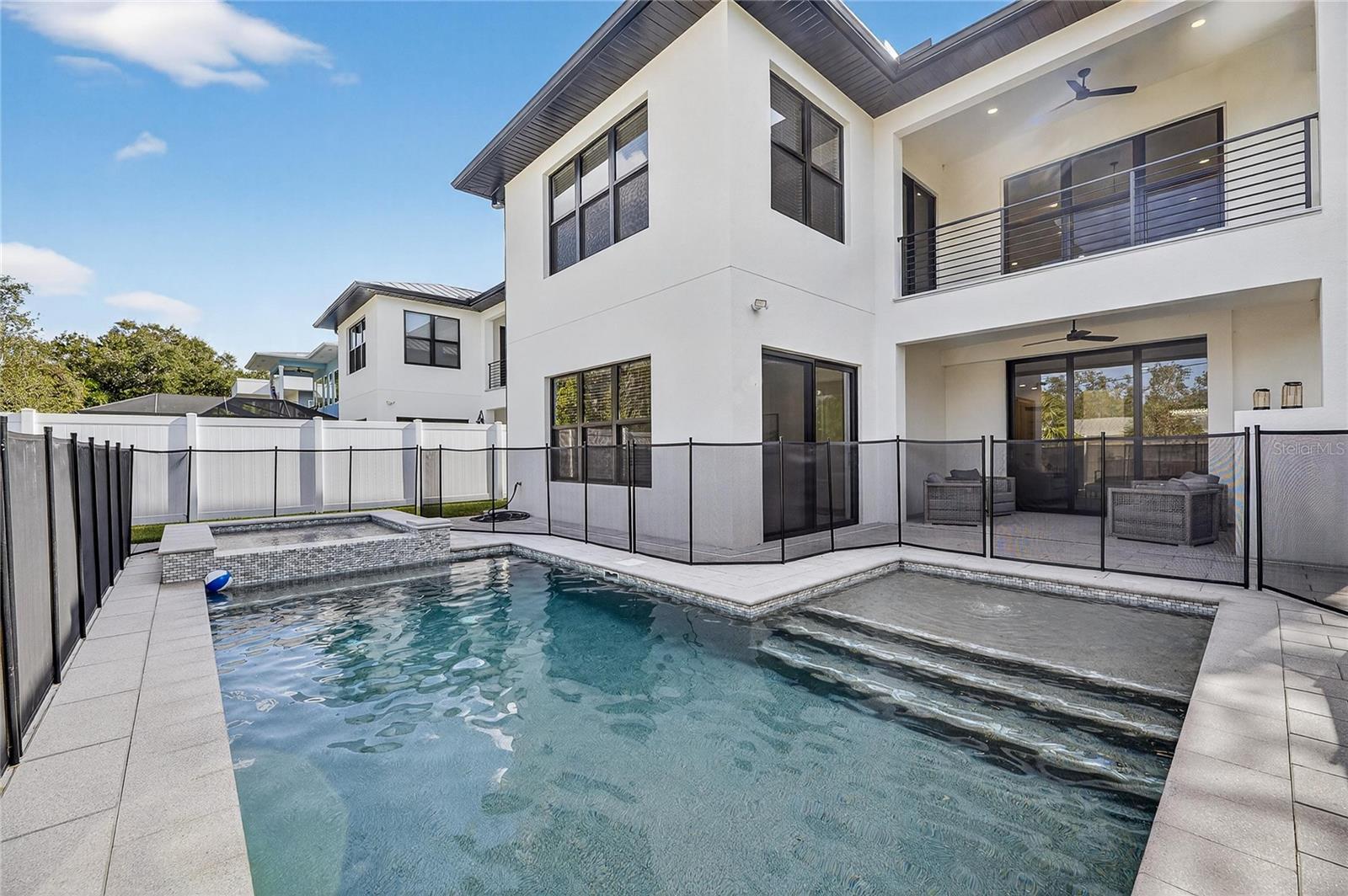 Image 62 of 84 For 2335 Oak Terrace